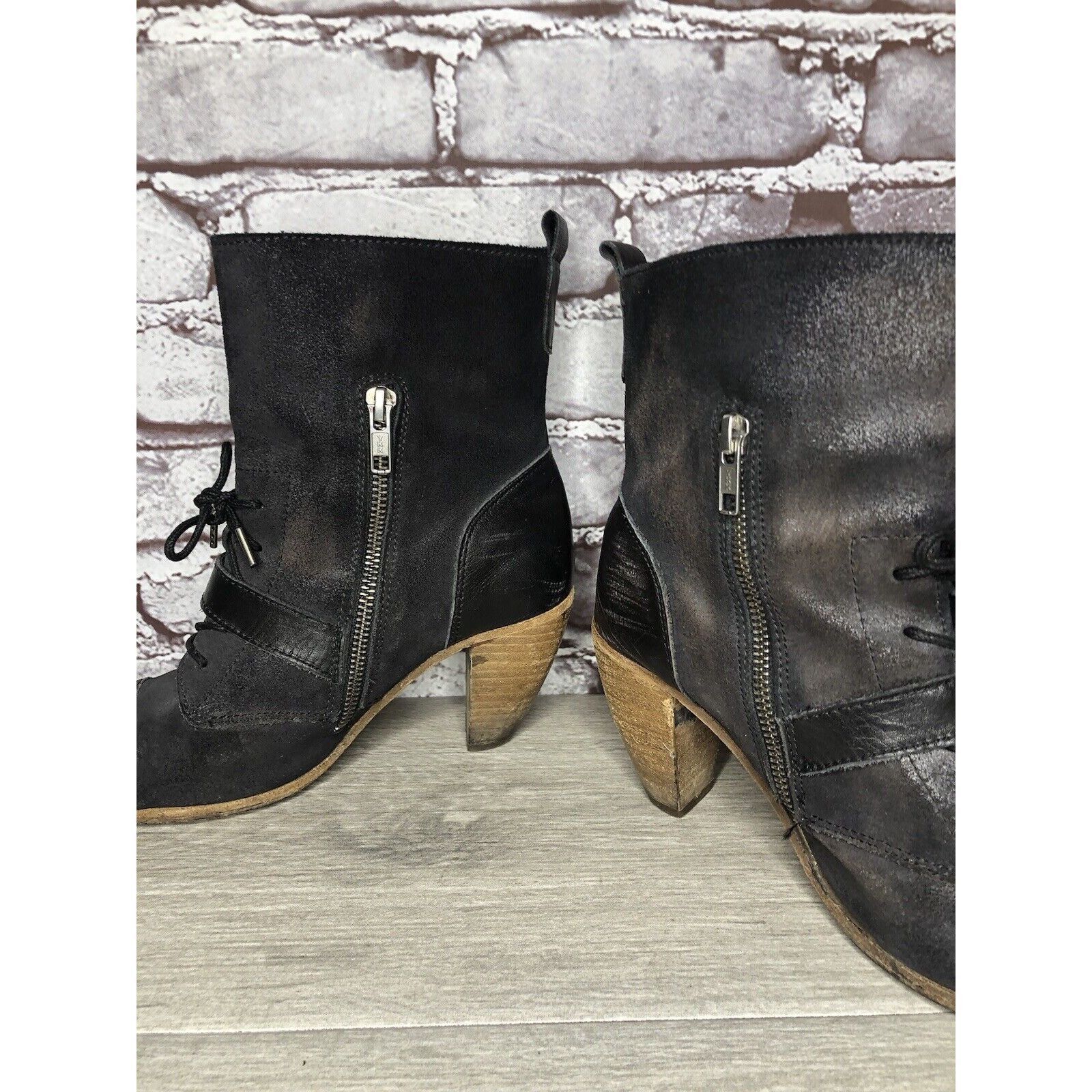 Allsaints AllSaints Spitalfields Jacks Place Black Leather Zip Heel St Size US 7.5 / IT 37.5 - 17 Thumbnail