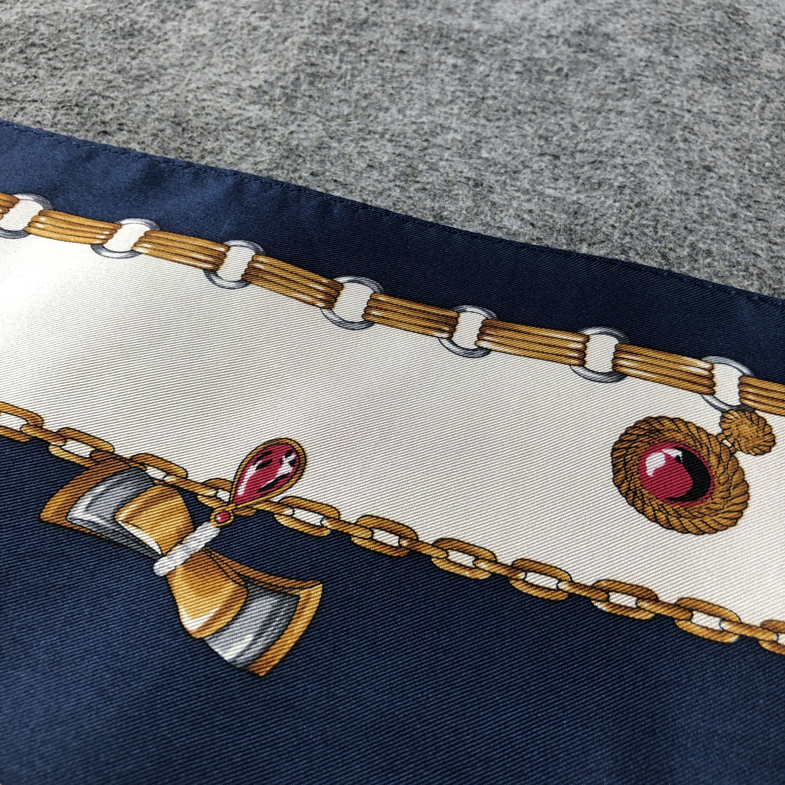 Vintage Unknown Luxury Design Silk Scarf M1074 Size ONE SIZE - 7 Thumbnail