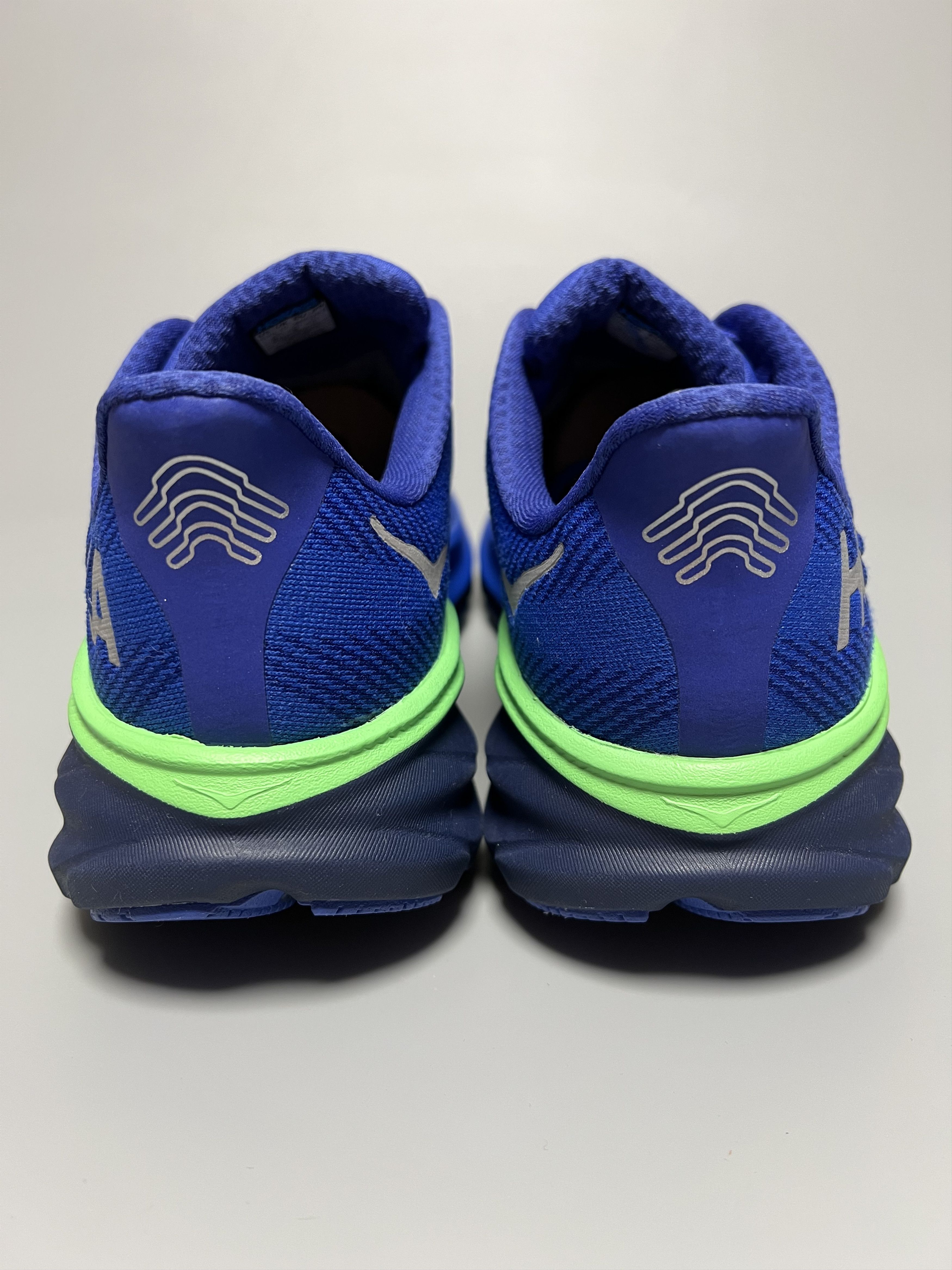 Hoka 10.5D Hoka One One Clifton 9 Gore-Tex Running Shoes Size US 10.5 / EU 43-44 - 3 Thumbnail