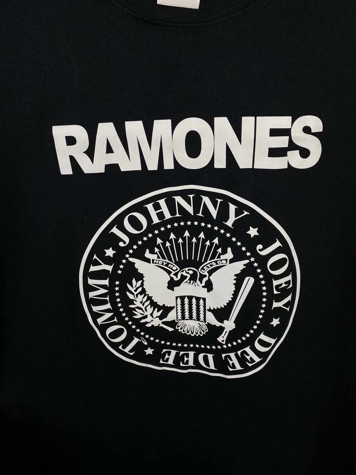 Band Tees Ramones 2000s Vintage rock band tee Size US M / EU 48-50 / 2 - 3 Thumbnail