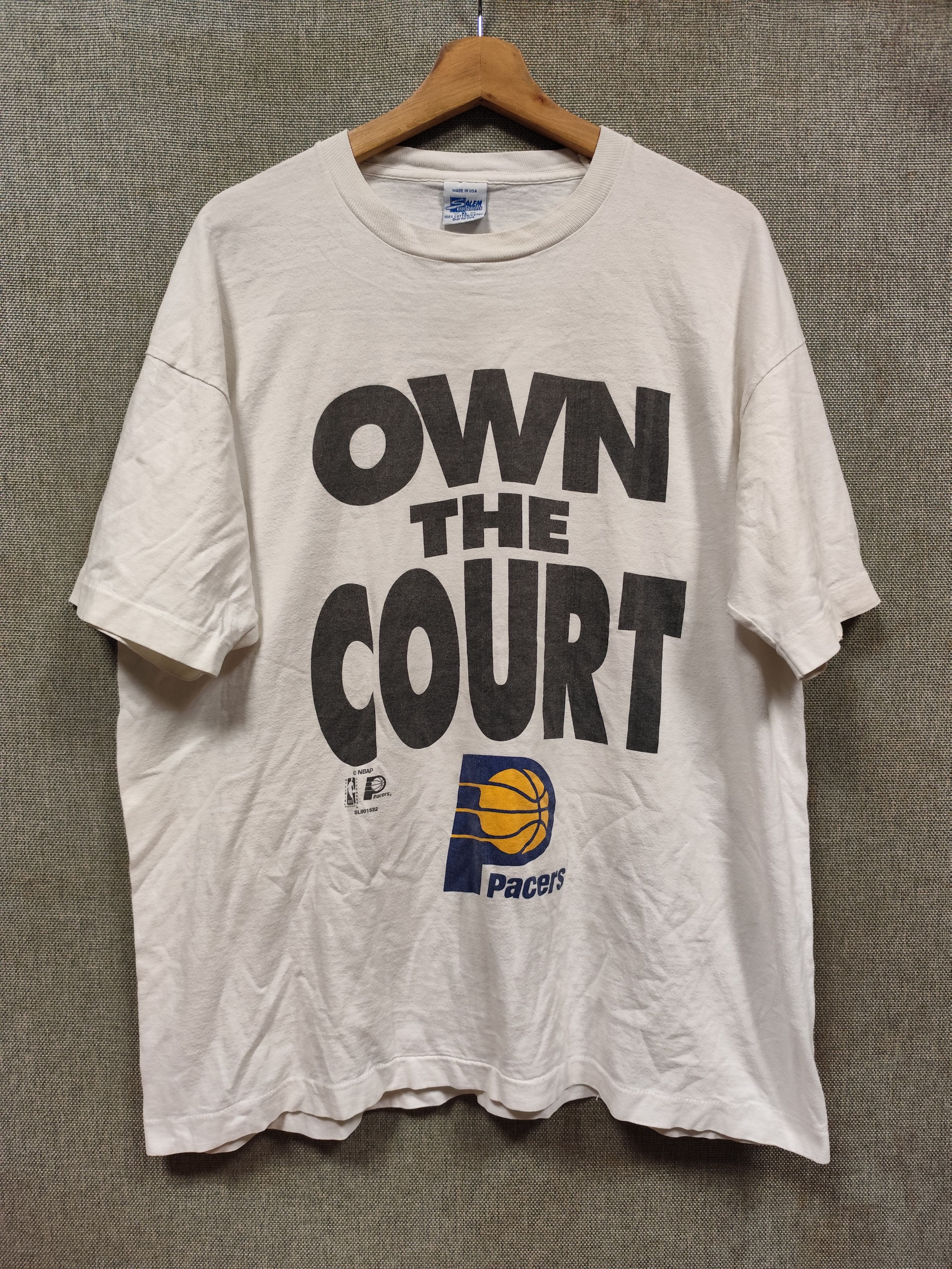 NBA Vintage 90s T Shirt Indiana Pacers NBA Salem sportswear Size US XL / EU 56 / 4 - 1 Thumbnail