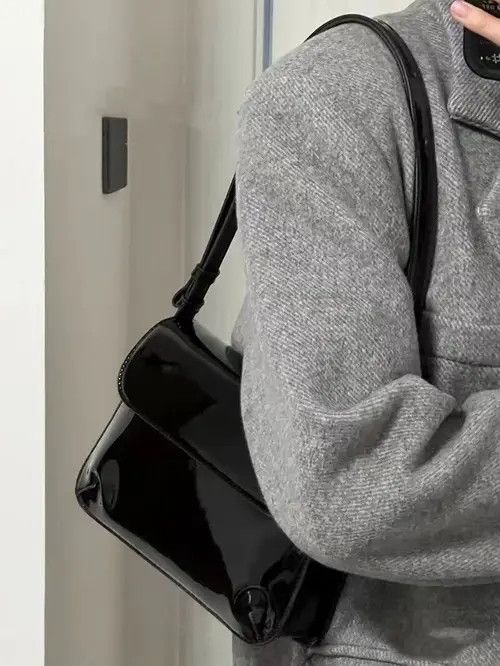Japanese Brand × Vintage Black versatile shoulder bag Size ONE SIZE - 2 Thumbnail