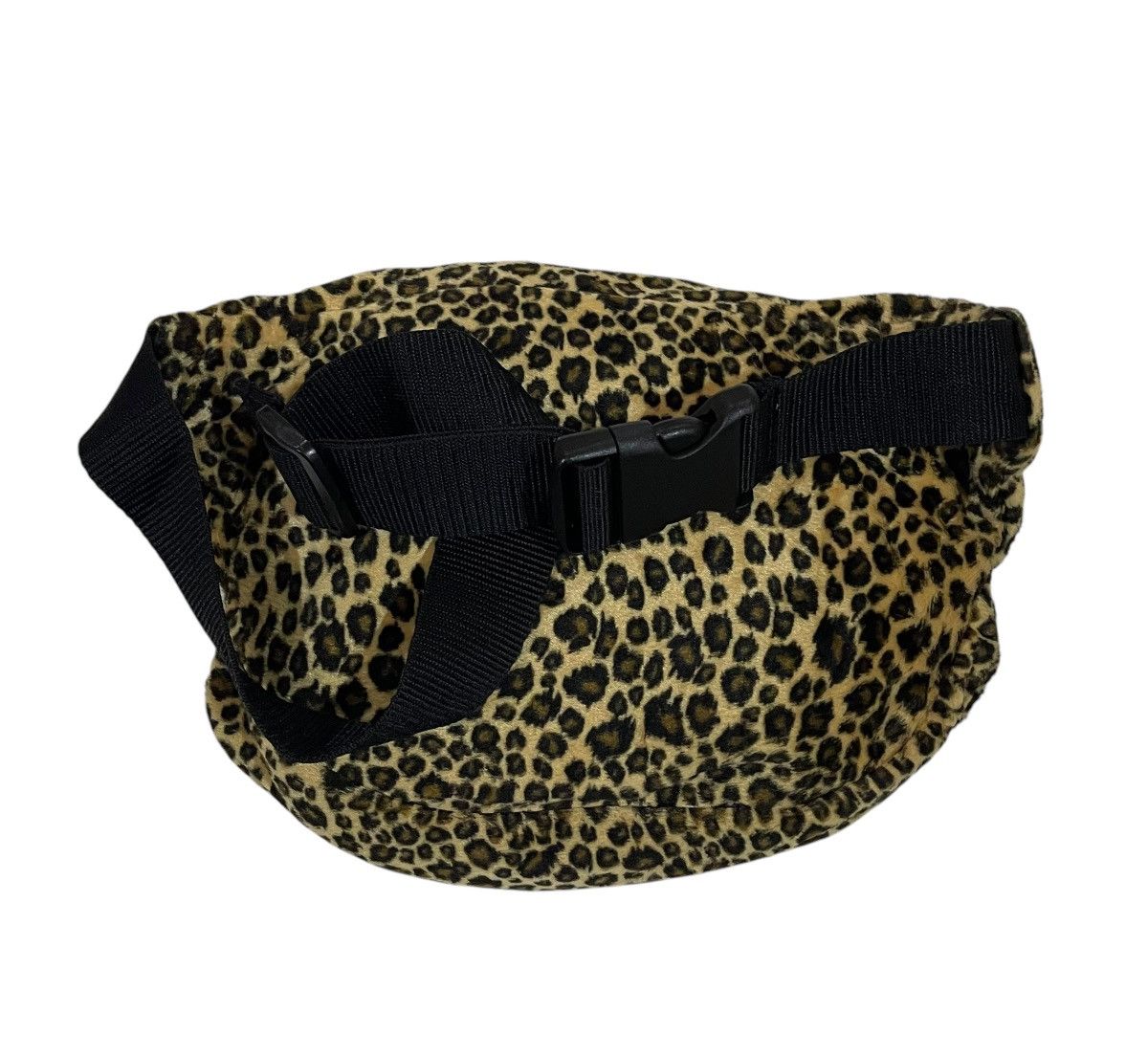 Japanese Brand Japanese Brand Leopard Crossbody Bag/ Pouch Bag Size ONE SIZE - 4 Thumbnail
