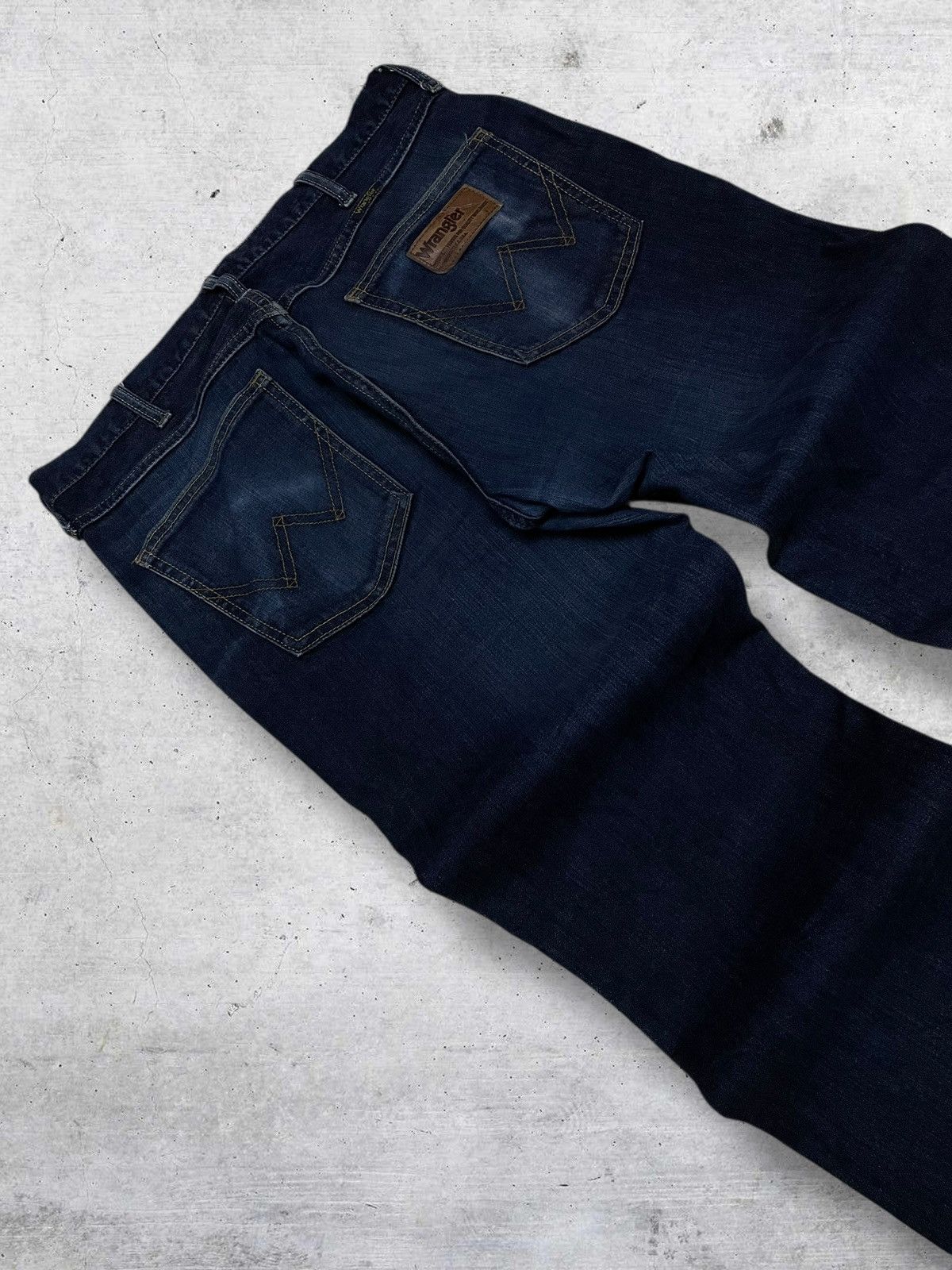 Wrangler VINTAGE WRANGLER USA DESIGNER 90S INDIGO REGULAR DENIM STYLE Size US 32 / EU 48 - 14 Thumbnail