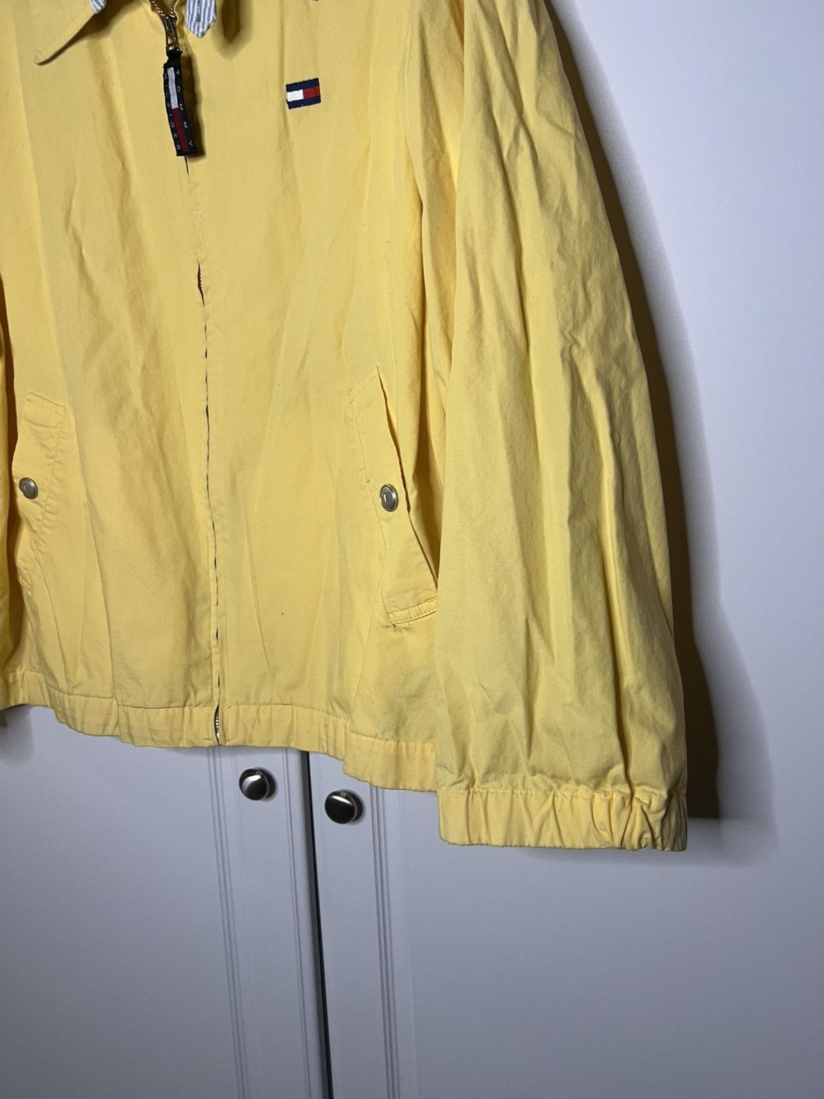 Tommy Hilfiger × Vintage Vintage Butter Yellow Toy Hilfiger Jacket Size US XL / EU 56 / 4 - 2 Thumbnail