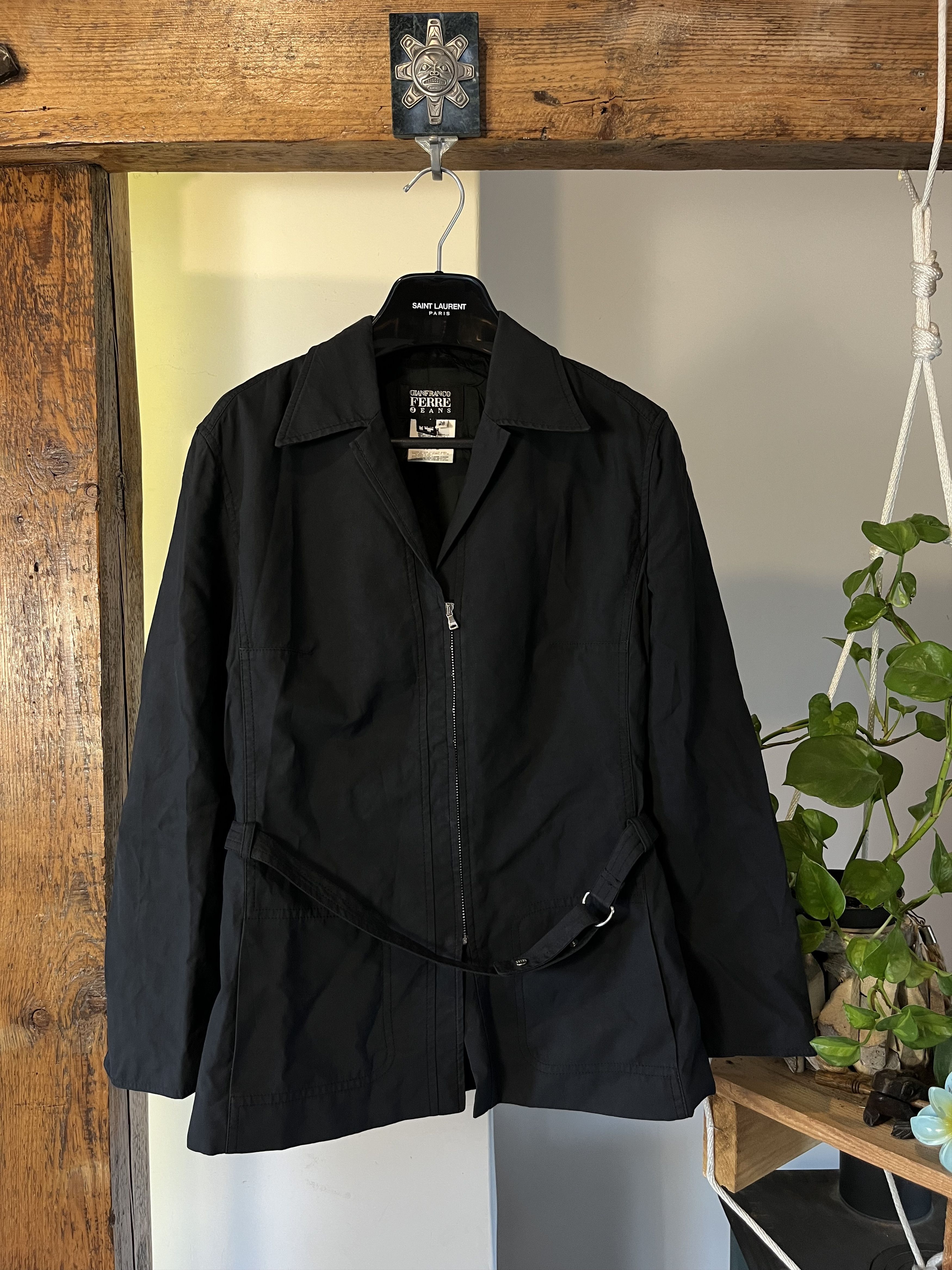 Gianfranco Ferre Vintage 90s Gianfranco Ferre Jacket Size XS / US 0-2 / IT 36-38 - 1 Thumbnail
