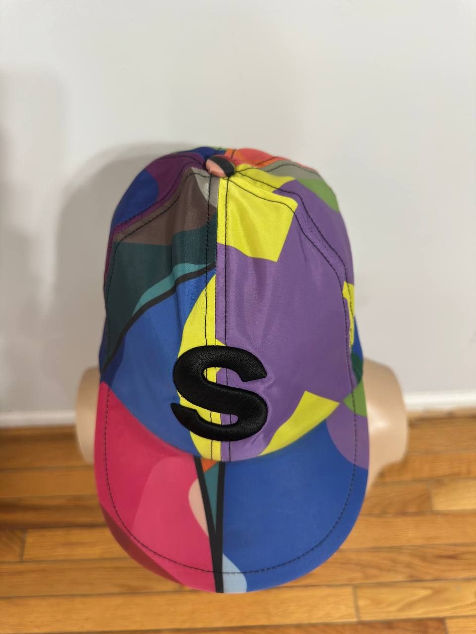 Kaws KAWS x Sacai S Hat Cap Multicolor FW21 Size ONE SIZE - 3 Thumbnail