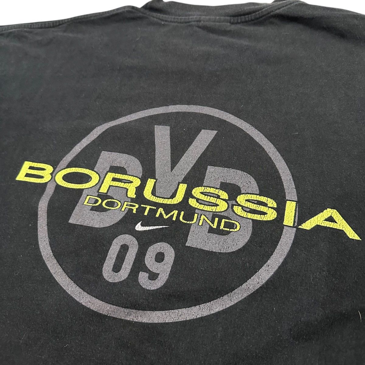 Nike 90’s Black Nike Borussia Dortmund football graphic tshirt Size US XXL / EU 58 / 5 - 15 Thumbnail
