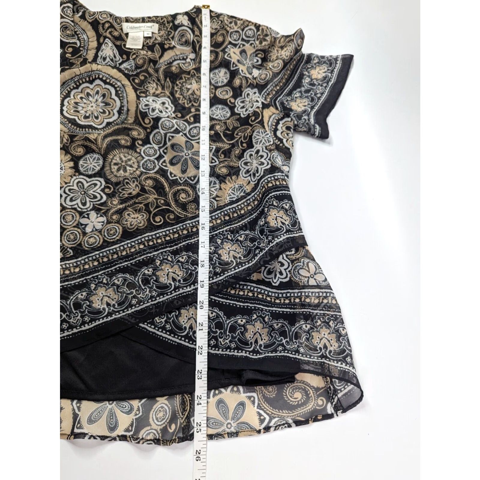 Coldwater Creek Coldwater Creek Top Blouse Geometric Floral Sheer Tank Underneath Made in USA Cap Sleeve Scoop Neck Pullover Casual M Black Womens Blouse USA Size M / US 6-8 / IT 42-44 - 5 Thumbnail