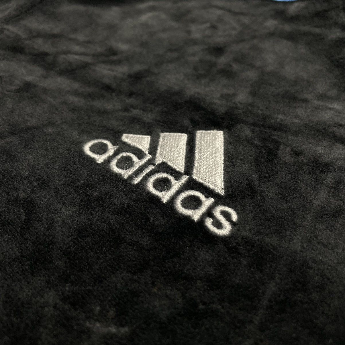 ⚽️👕 Y2K ADIDAS NEWCASTLE UNITED VELVET 3 STRIPES TRACKTOP