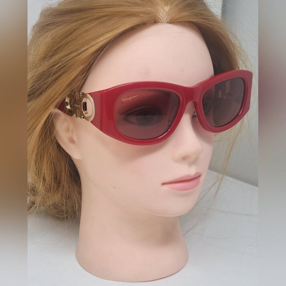 Salvatore Ferragamo NWOT Salvatore Ferragamo Women's Sunglasses Red Gold Logo S Size ONE SIZE - 9 Thumbnail