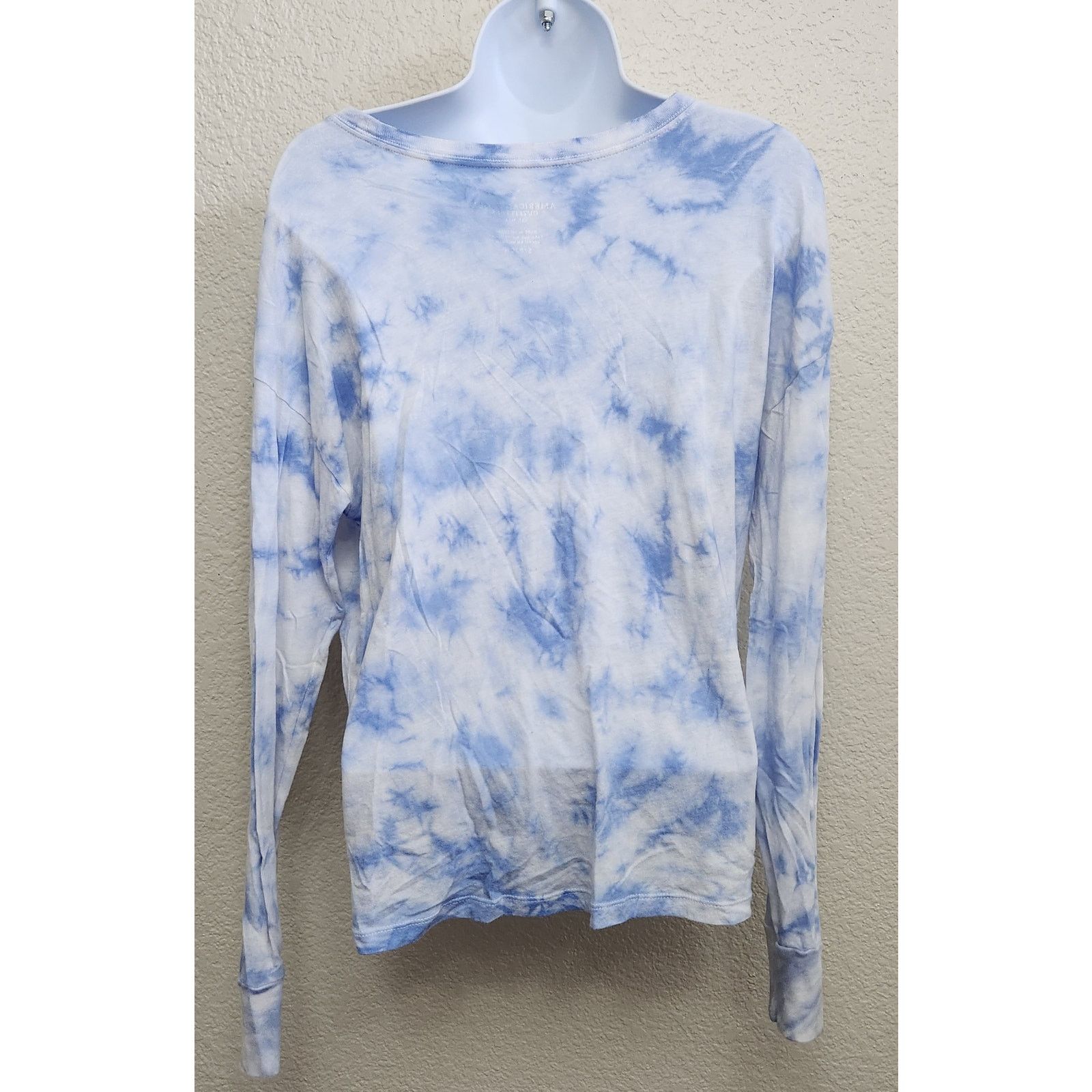 American Eagle Outfitters American Eagle Outfitters Blue Tie Dye OOOPS Graphic Top S Size S / US 4 / IT 40 - 4 Thumbnail