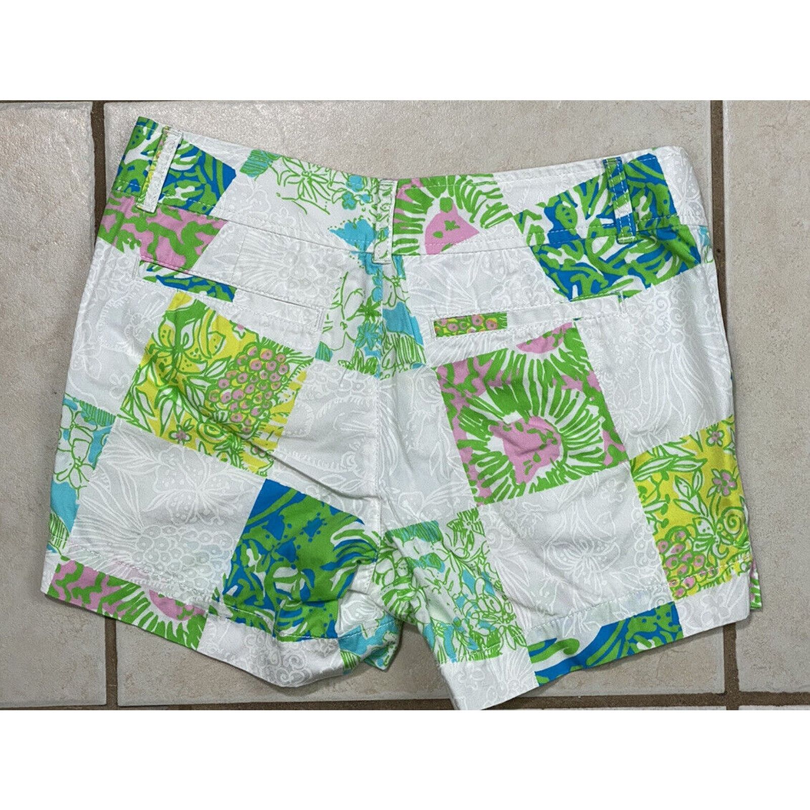 Lilly Pulitzer Lilly Pulitzer Callahan Shorts Jungle Patchwork Tropical Size 26" / US 2 / IT 38 - 5 Thumbnail