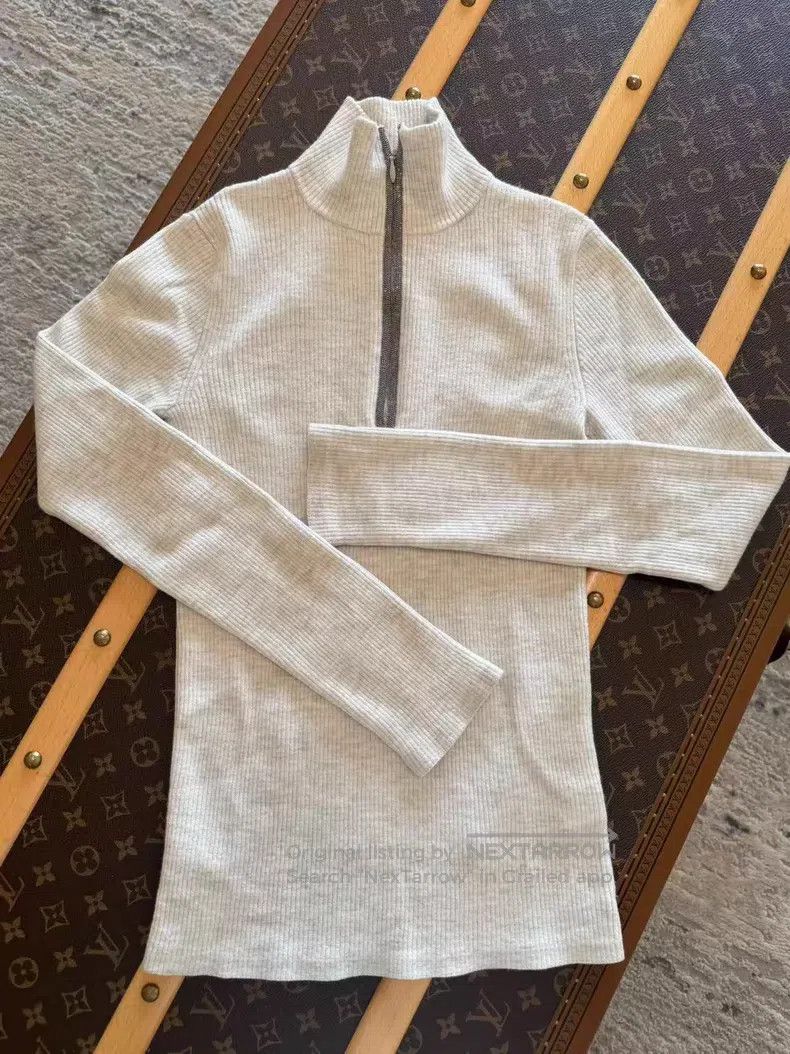 Brunello Cucinelli Brunello Cucinelli Wool and Cashmere Blend Top with Elasti Size S / US 4 / IT 40 - 1 Thumbnail