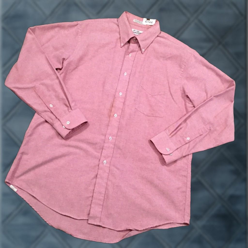 Sears Sears Shirt Mens Size 17 Pink Long Sleeve Button Up Size US XL / EU 56 / 4 - 1 Thumbnail