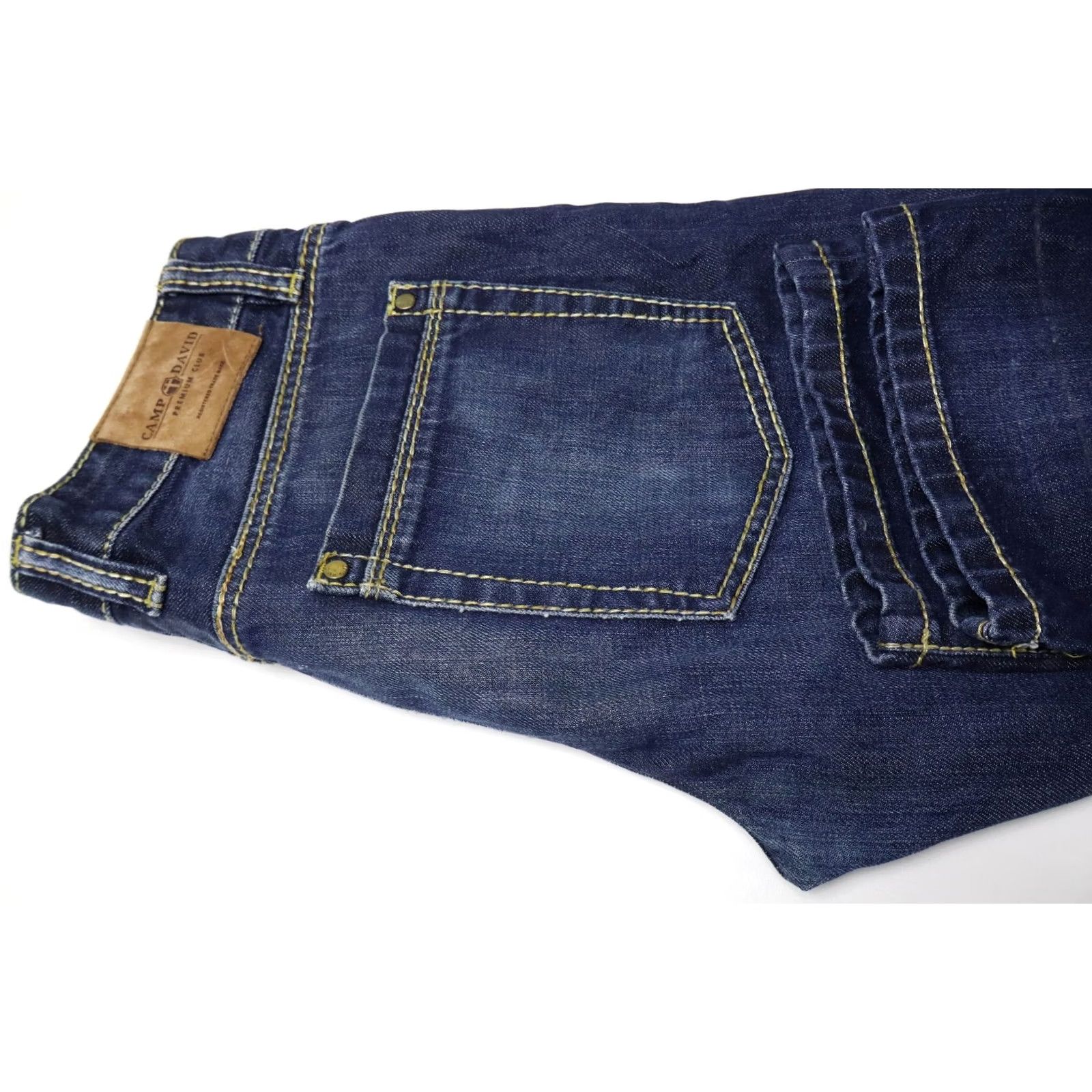 Vintage CAMP DAVID Jeans Slim Fit Robin Men's W30/L32 Blue Denim Whiskers Button Fly Size US 30 / EU 46 - 7 Thumbnail
