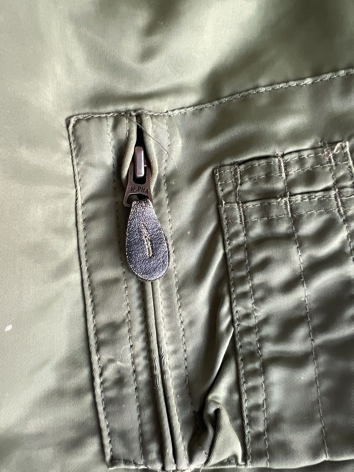 Alpha Industries × Vintage Vintage Alpha Hand Signal US Aircraft Carrier CWU 45 Bomber Size US M / EU 48-50 / 2 - 11 Thumbnail