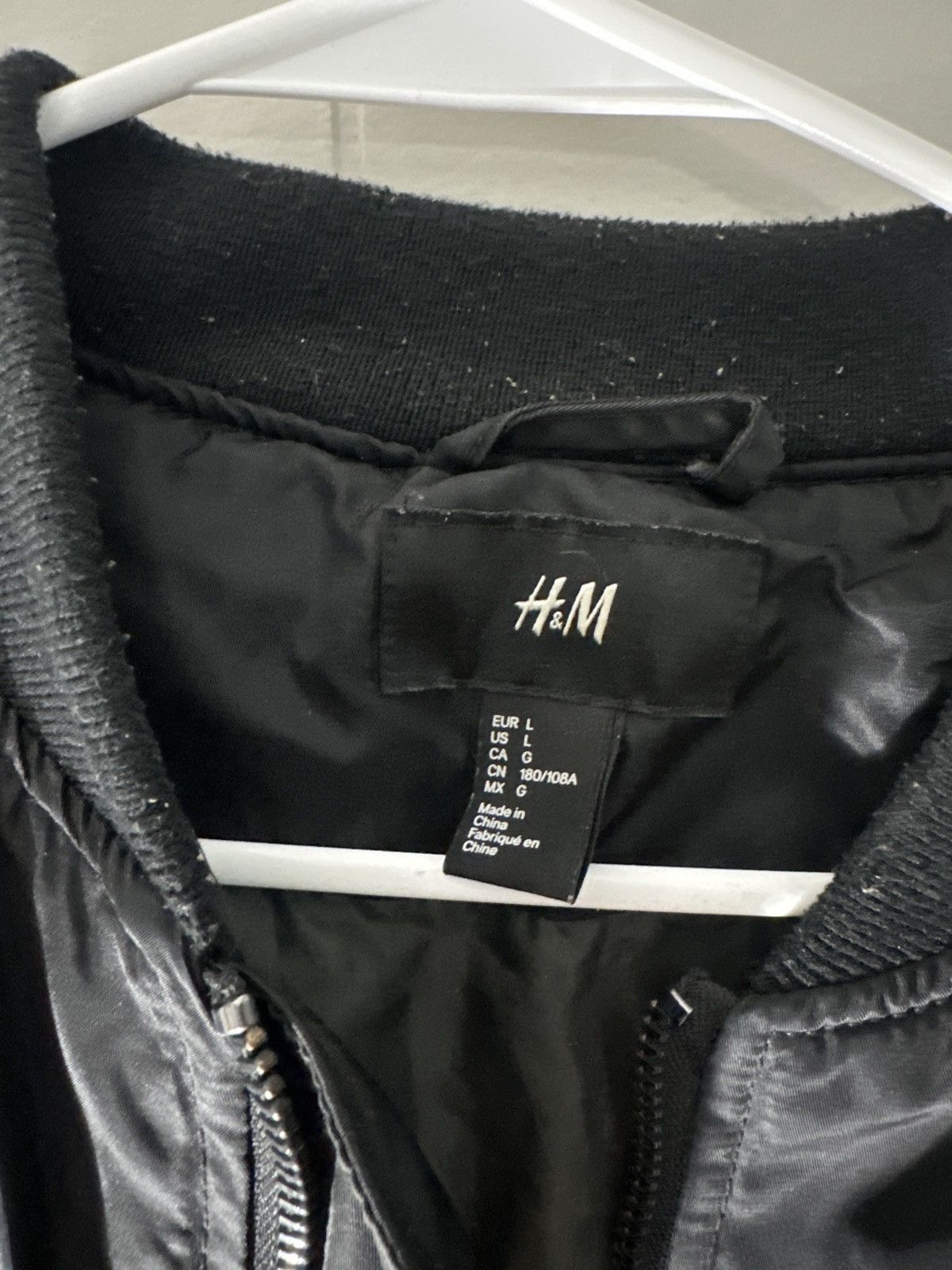 H&M × The Weeknd H&M x The Weeknd Black Patch Bomber Jacket Size L Size US L / EU 52-54 / 3 - 4 Thumbnail