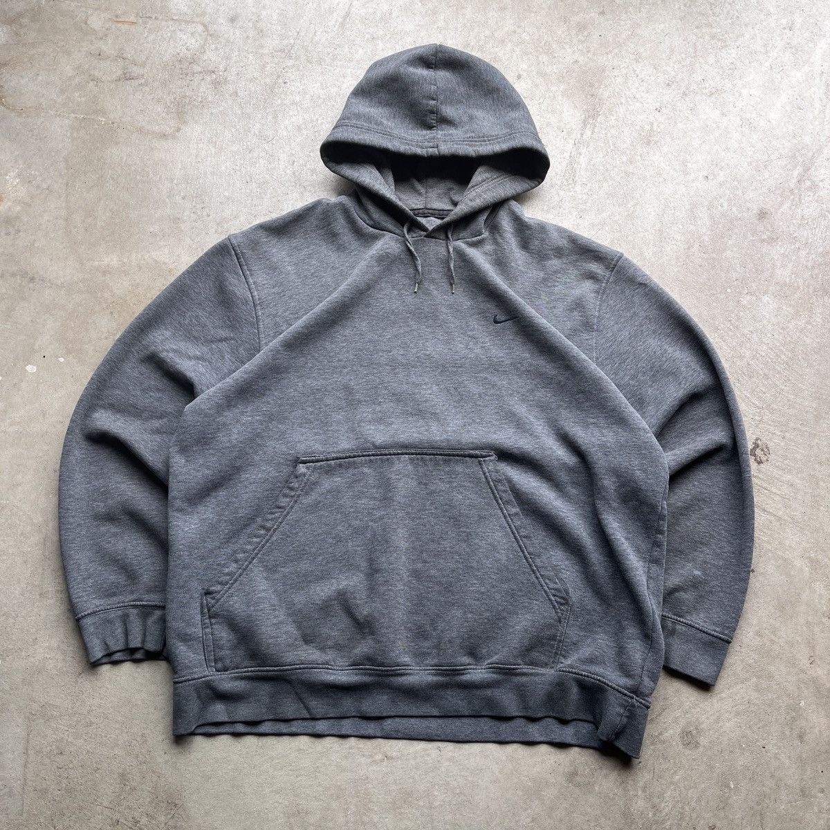 Nike Vintage Y2K Nike Gray Pullover Hoodie Size US XL / EU 56 / 4 - 1 Thumbnail