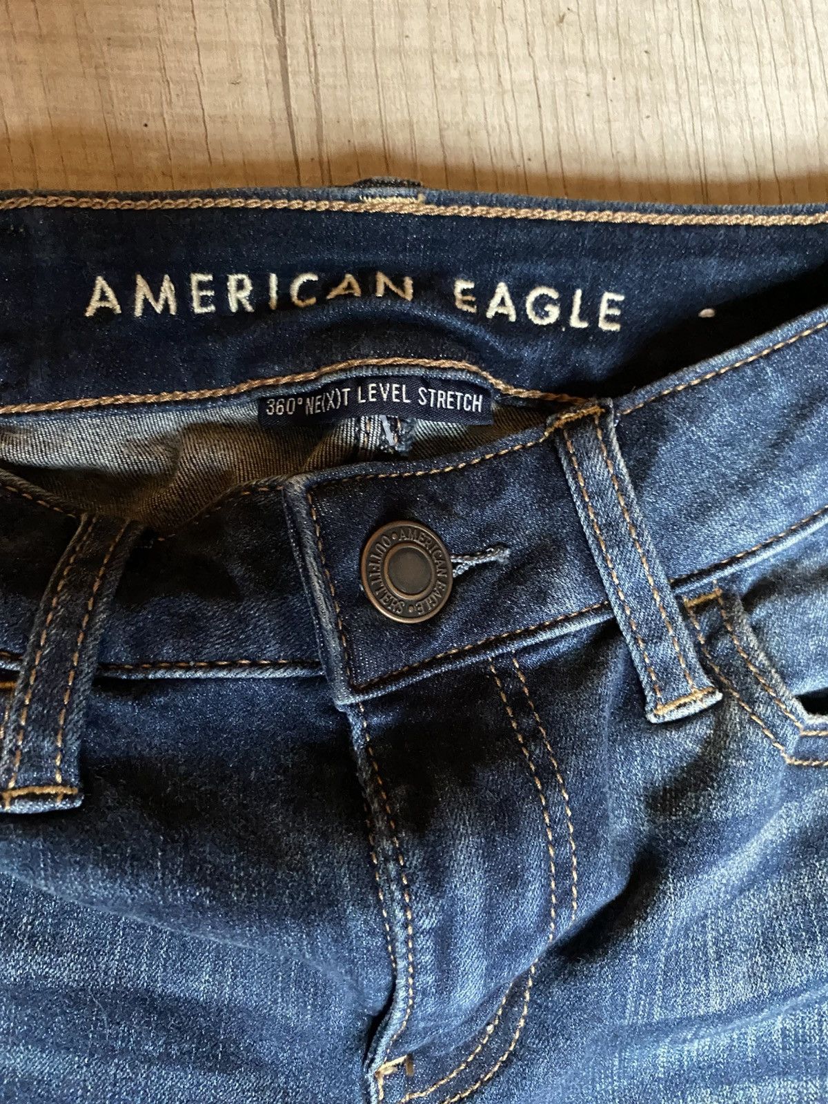 American Eagle Outfitters American Eagle Outfitters Women's Distressed Denim Jeans Size 24" / US 00 / IT 34 - 3 Thumbnail