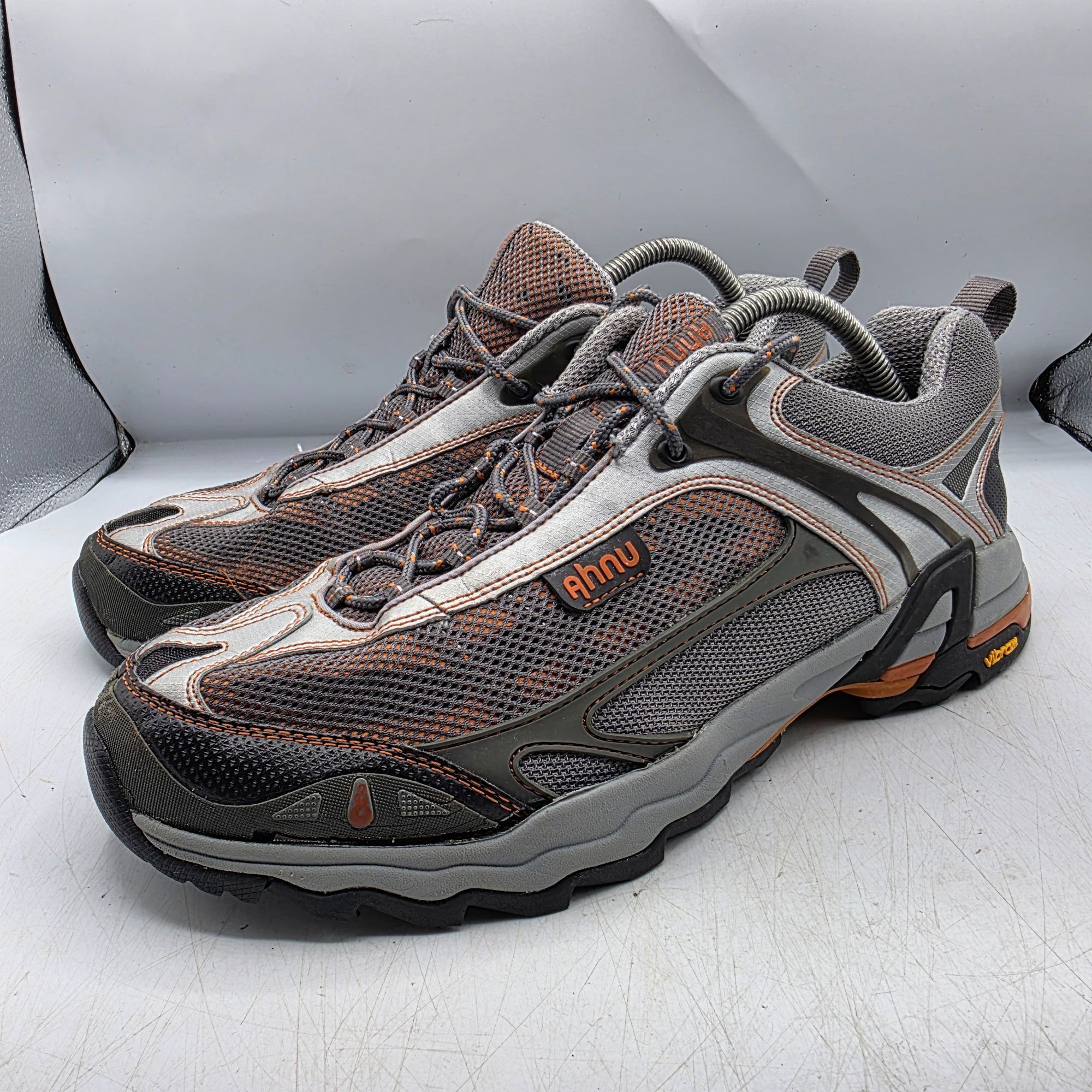 Other Ahnu Mens 11 Gray Hiking Shoes Vibram Soles Camping Outdoors Size US 11 / EU 44 - 4 Thumbnail