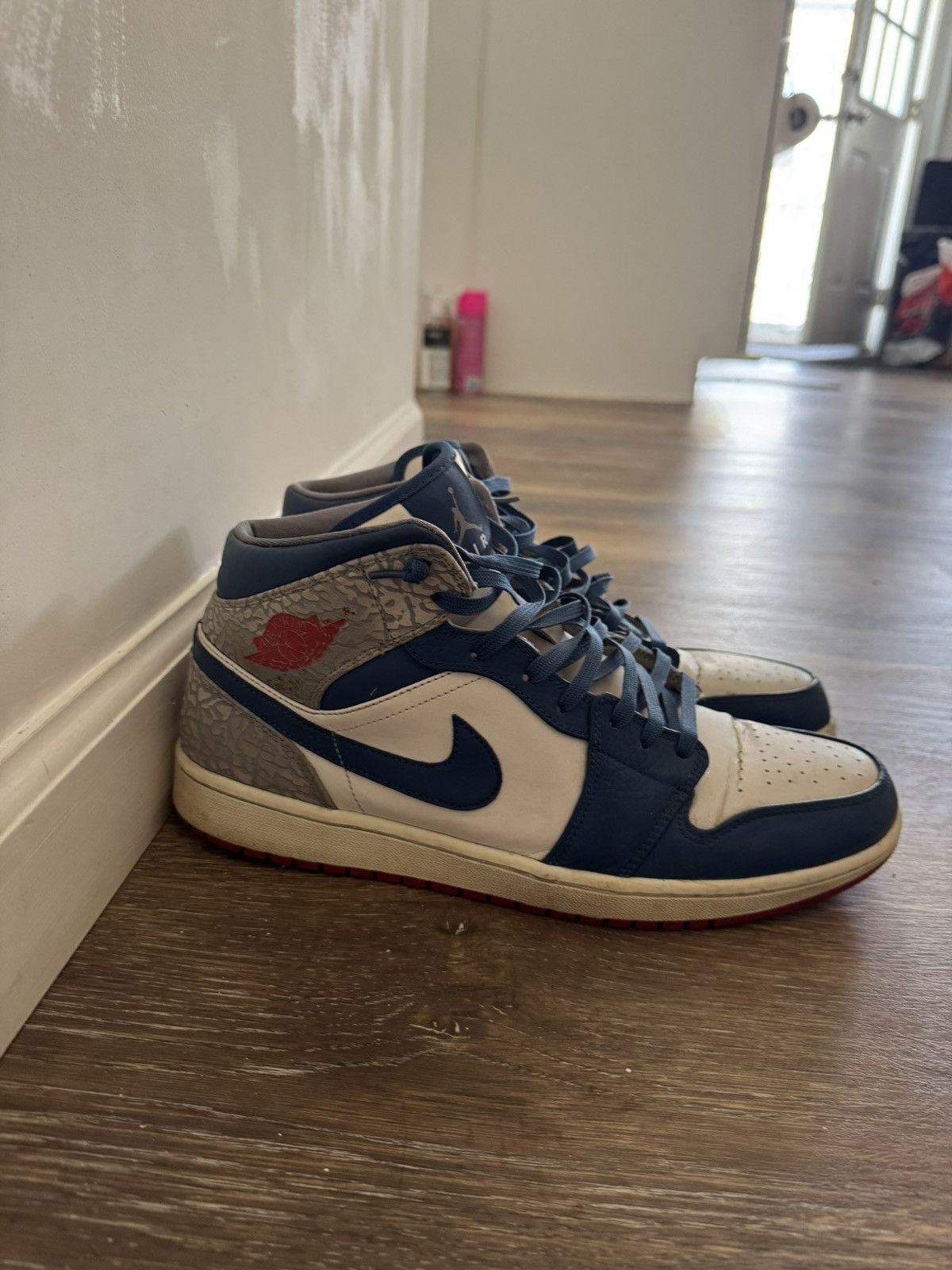 Jordan Brand Jordan 1 Mid True Blue Size US 13 / EU 46 - 3 Thumbnail