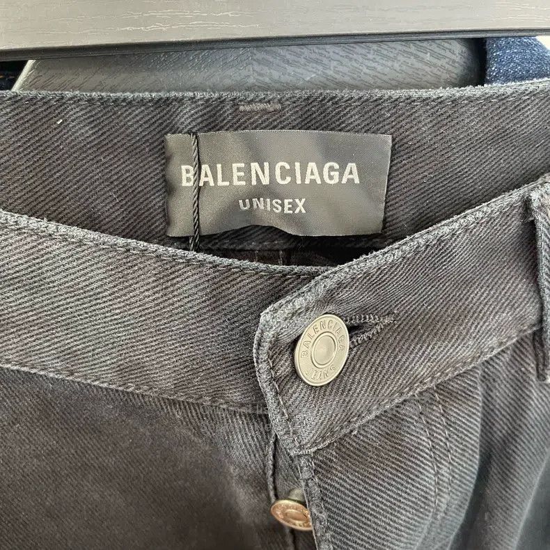 Balenciaga Balenciaga size S Large Logo Embroidered Jeans Size US 27 - 3 Thumbnail