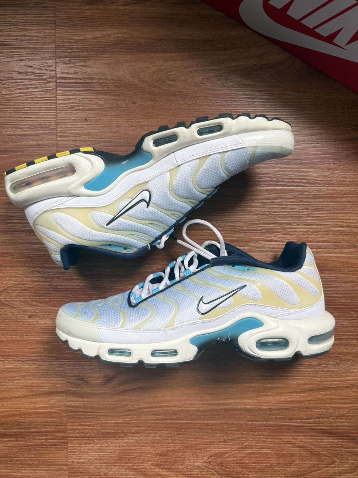 Nike Nike Air Max Plus Sz. 12 Size US 12 / EU 45 - 1 Thumbnail