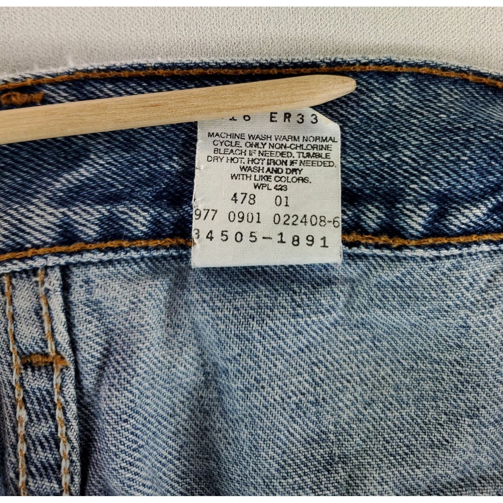 Levi's VINTAGE Levi's 505 VTG 90s Jean Shorts Blue Regular Fit 36 Mens 8.5 Inseam Jorts Size US 36 / EU 52 - 5 Thumbnail
