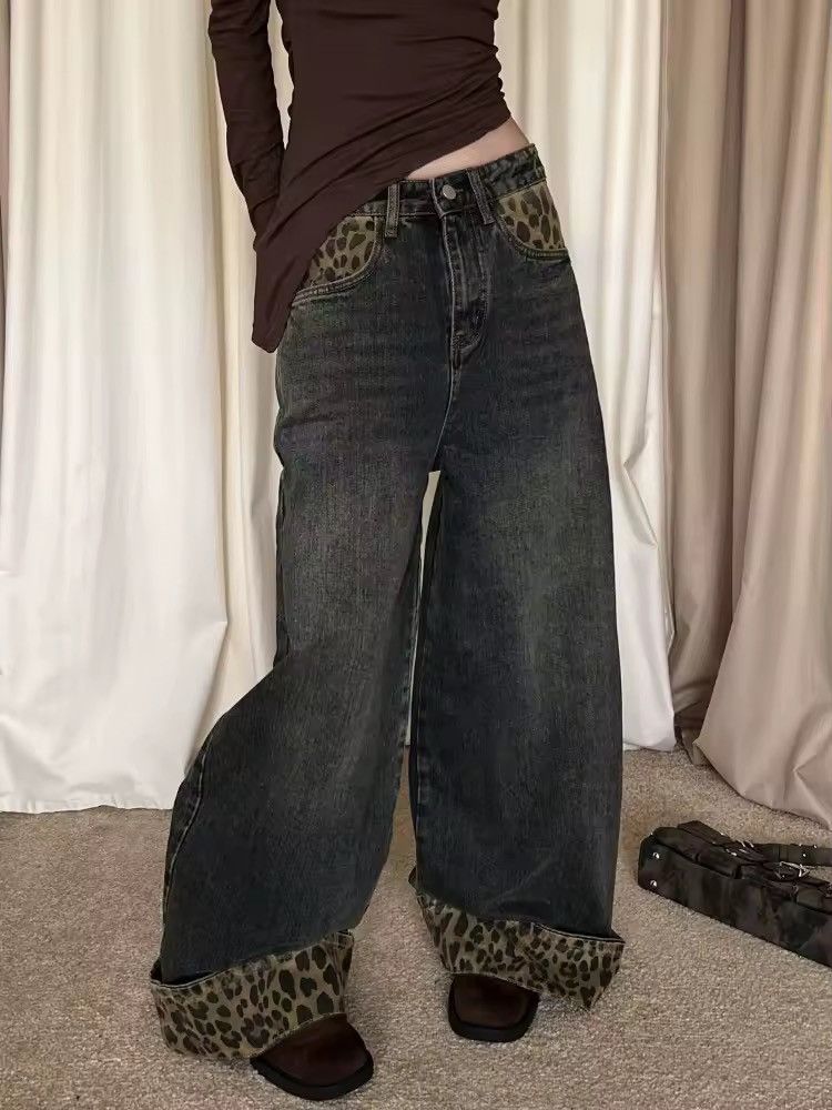 Other Black wide leg jeans with leopard print pockets Size 28" / US 6 / IT 42 - 1 Thumbnail
