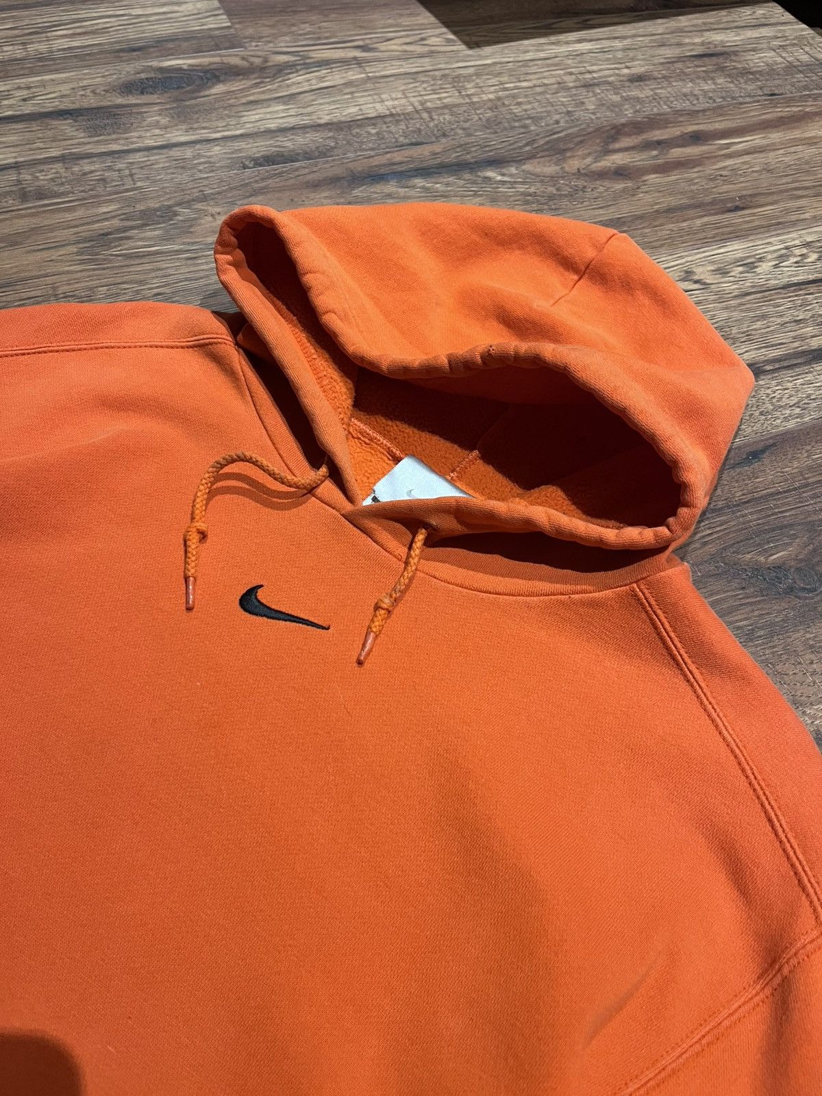 Nike Vintage Nike Centre Swoosh Orange Pullover Boxy Hoodie y2k Size US L / EU 52-54 / 3 - 6 Thumbnail