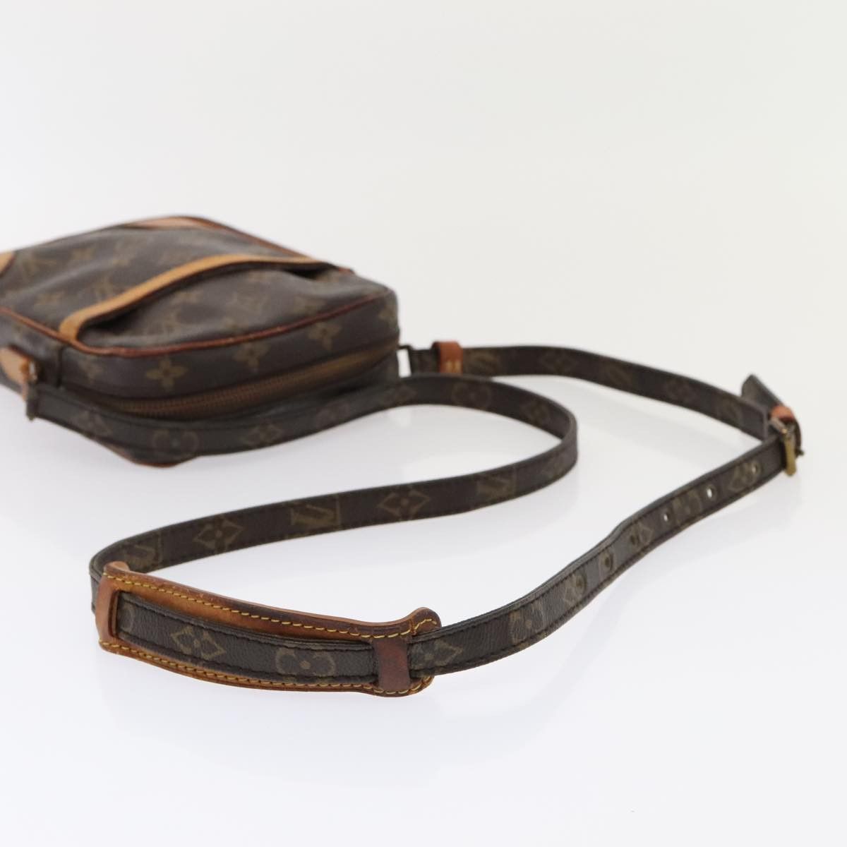 Louis Vuitton LOUIS VUITTON Monogram Danube Shoulder Bag M45266 Size ONE SIZE - 8 Thumbnail