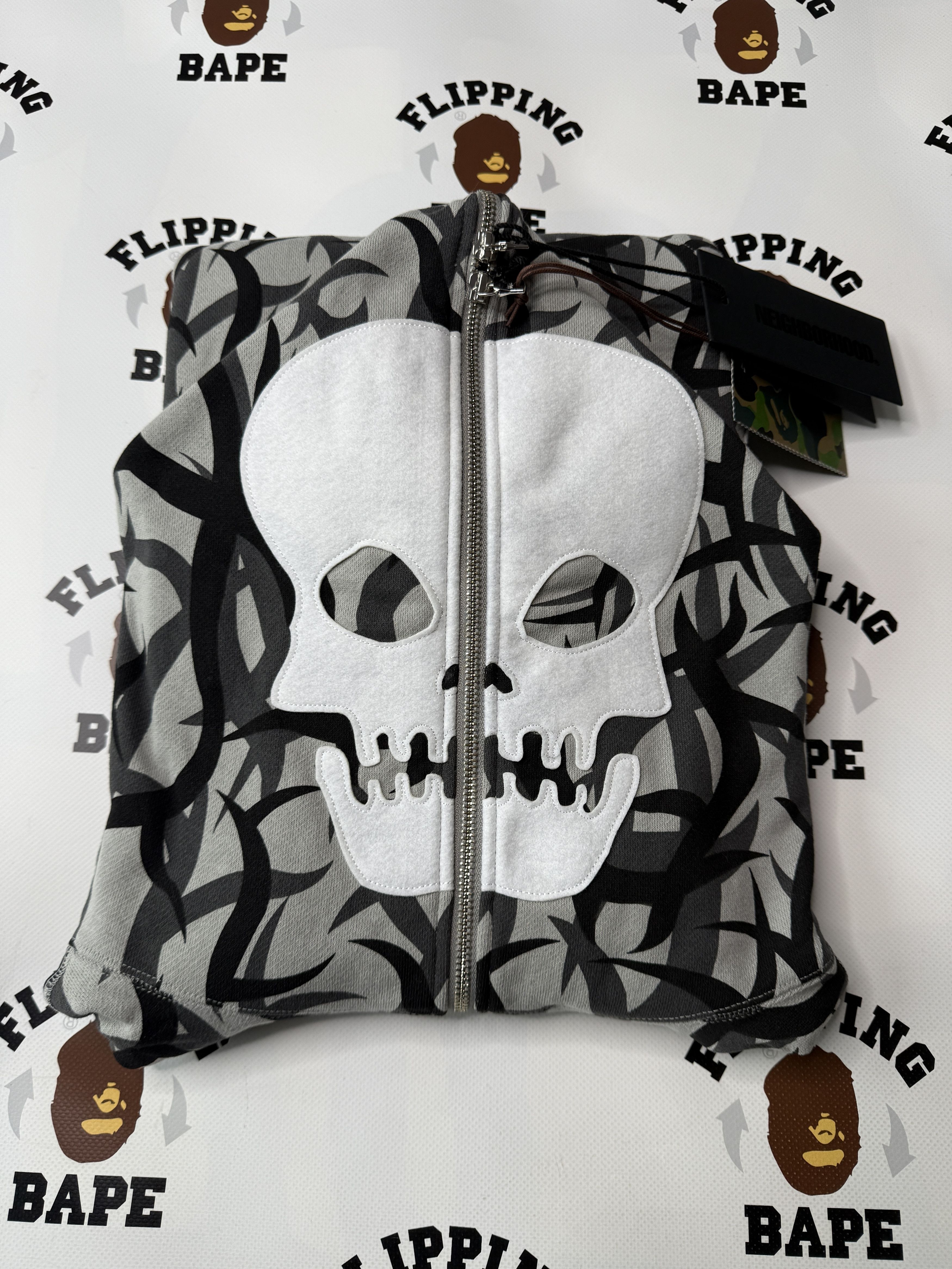 Bape × Neighborhood BAPE X NBHD TRIAL CAMO TWO FACE HALF ZIP PULLOVER HOODIE Size US M / EU 48-50 / 2 - 16 Thumbnail