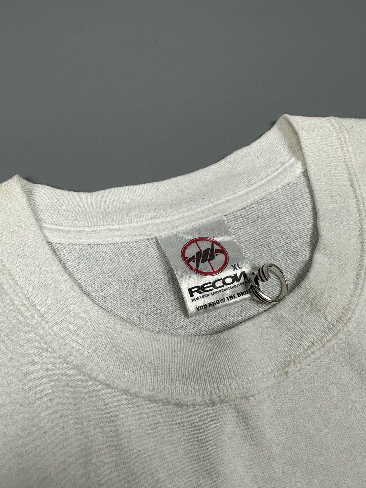 Japanese Brand × Recon Vintage Recon Centre Logo Tee Size US XL / EU 56 / 4 - 8 Thumbnail