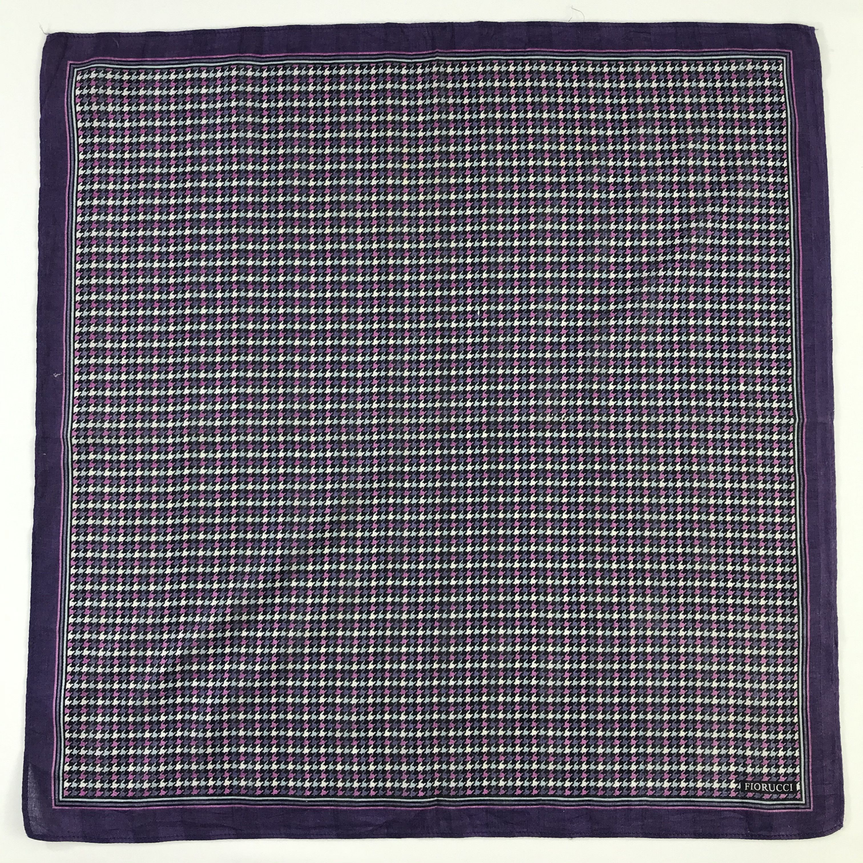 Fiorucci × Vintage Fiorucci Bandana / Handkerchief / Neckerchief - S1010 Size ONE SIZE - 1 Thumbnail