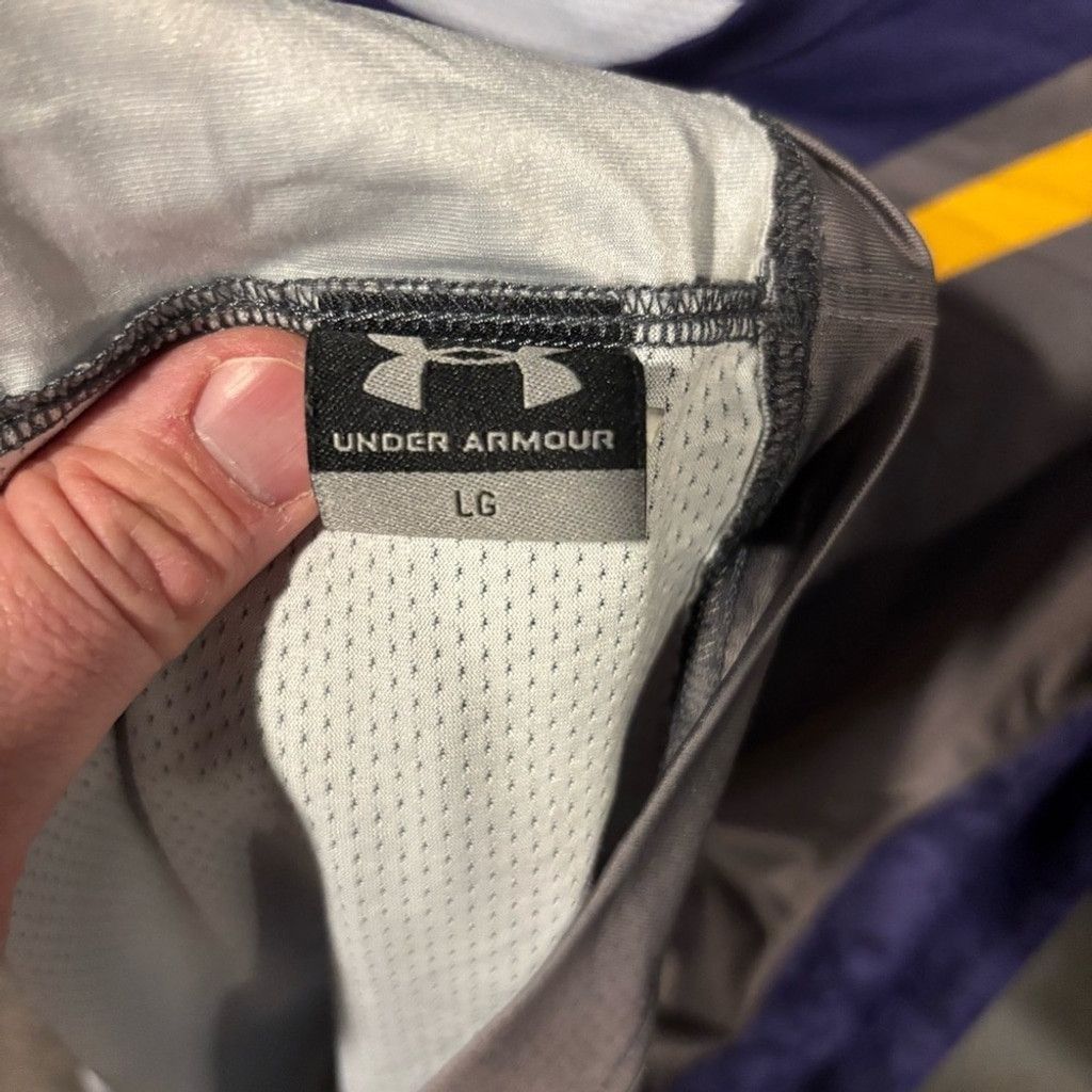 Under Armour Pine Bluffs Long Sleeve Under Armor Sports Jersey Size US L / EU 52-54 / 3 - 5 Thumbnail