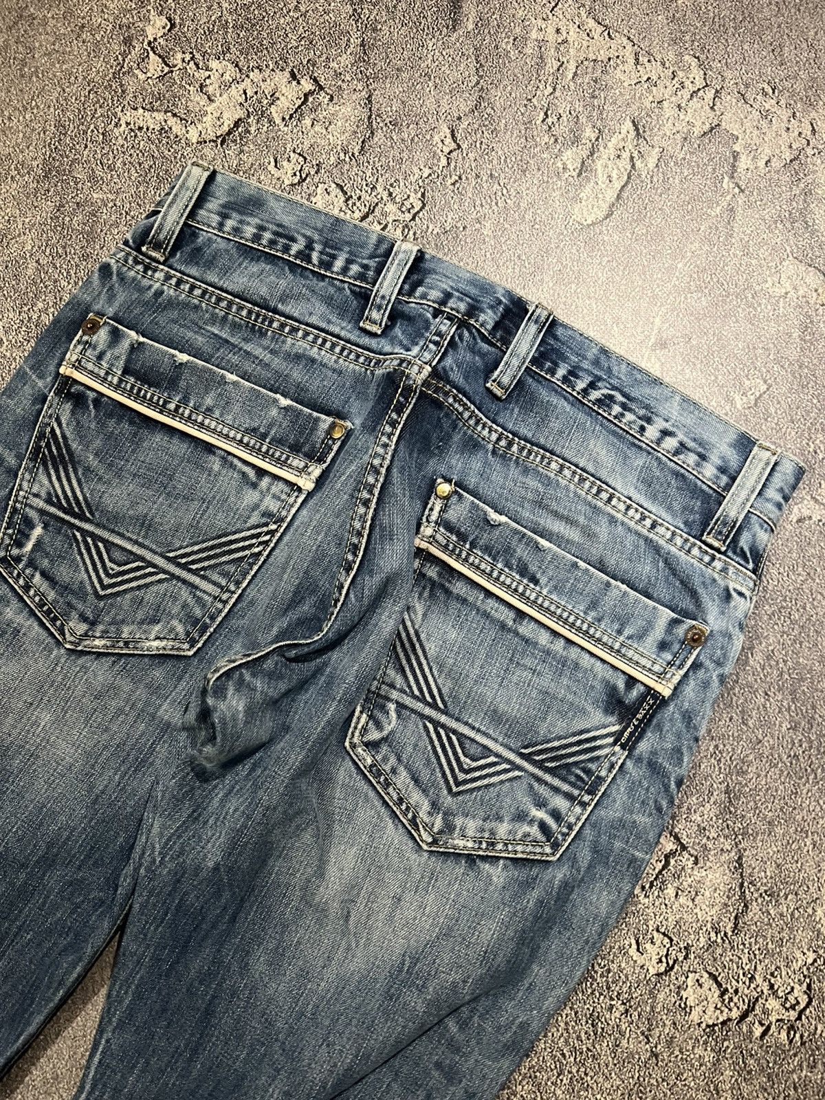Japanese Brand Archival Japanese Swag — Destroyed Jeans Limited Size US 34 / EU 50 - 3 Thumbnail