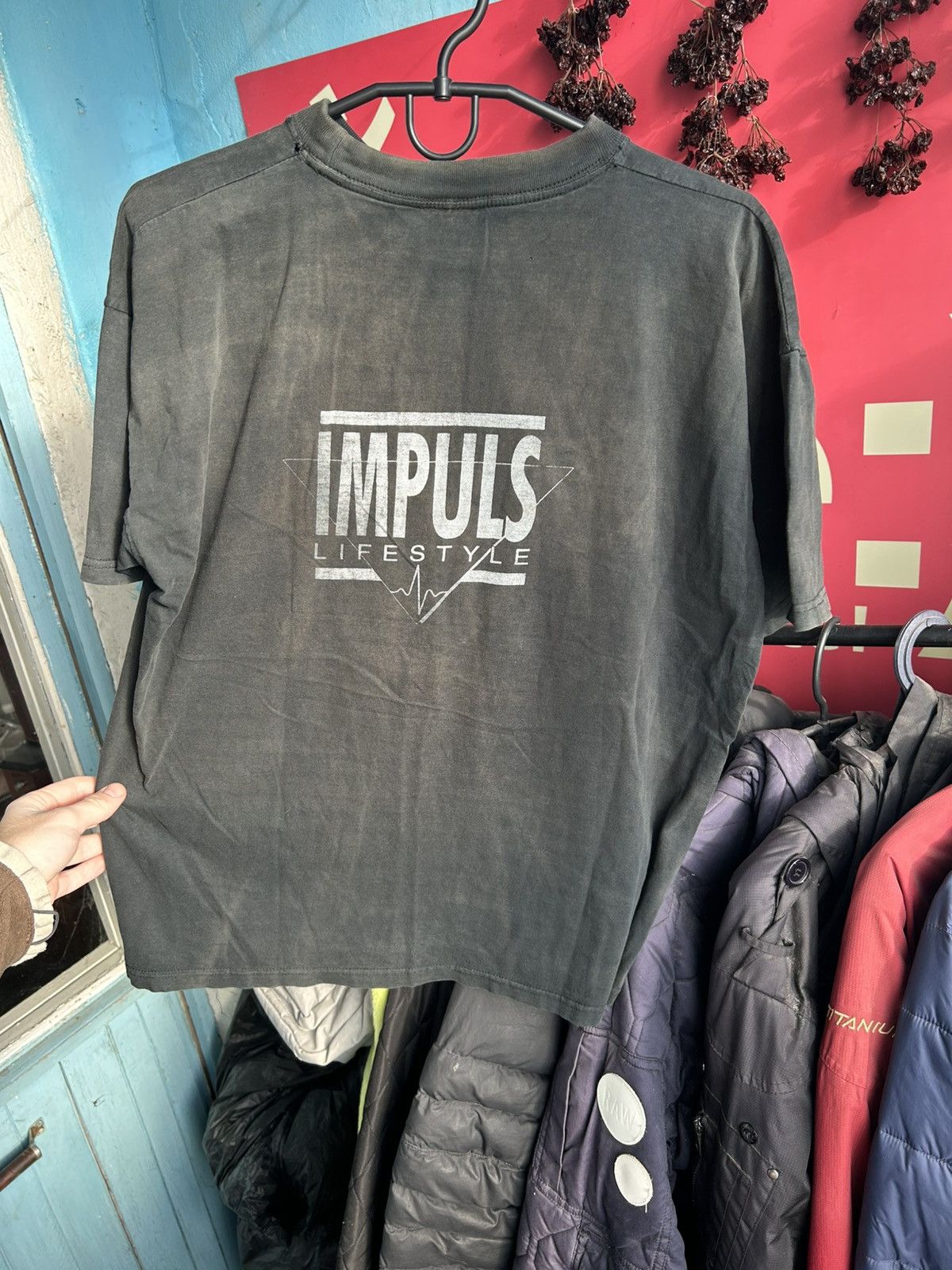 Band Tees × Vintage Impuls Grunge Vintage T-shirt Dirty Balenciaga Style Size XL Size US XL / EU 56 / 4 - 6 Thumbnail