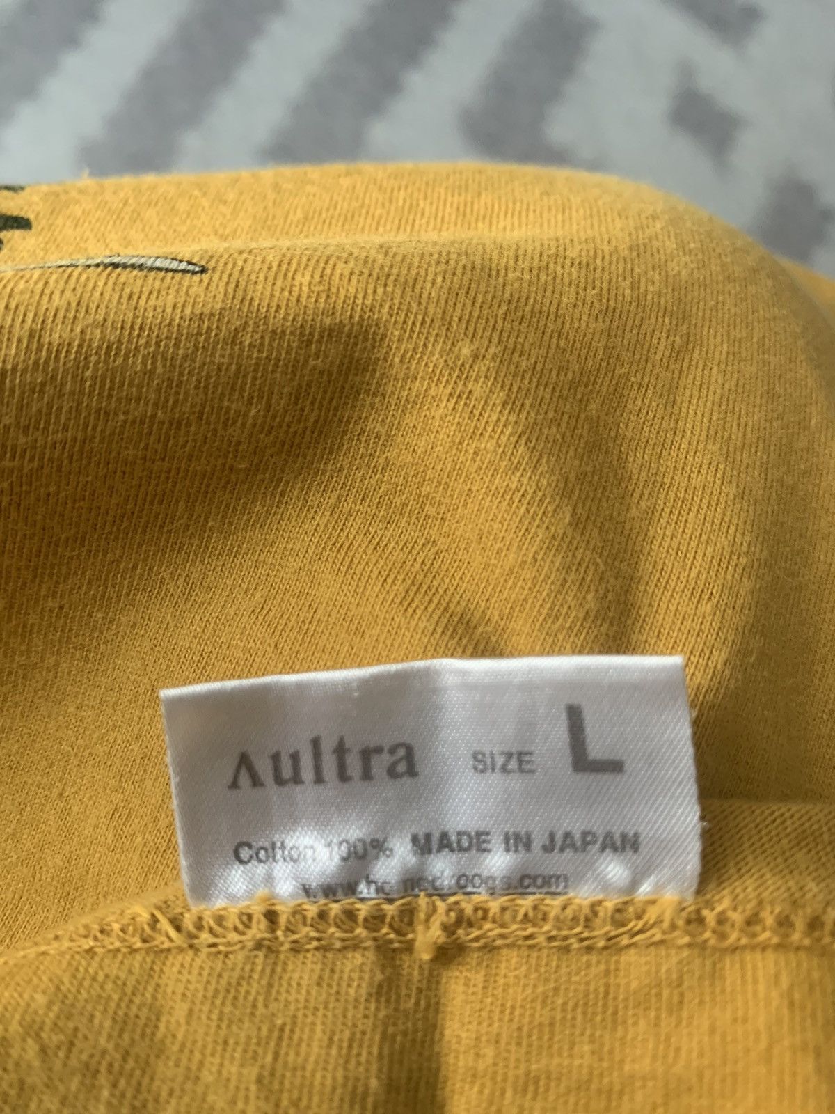 Anime JOJO'S BIZARRE ADVENTURE DIO BRANDO AULTRA BRAND JAPAN TEE Size US L / EU 52-54 / 3 - 5 Thumbnail