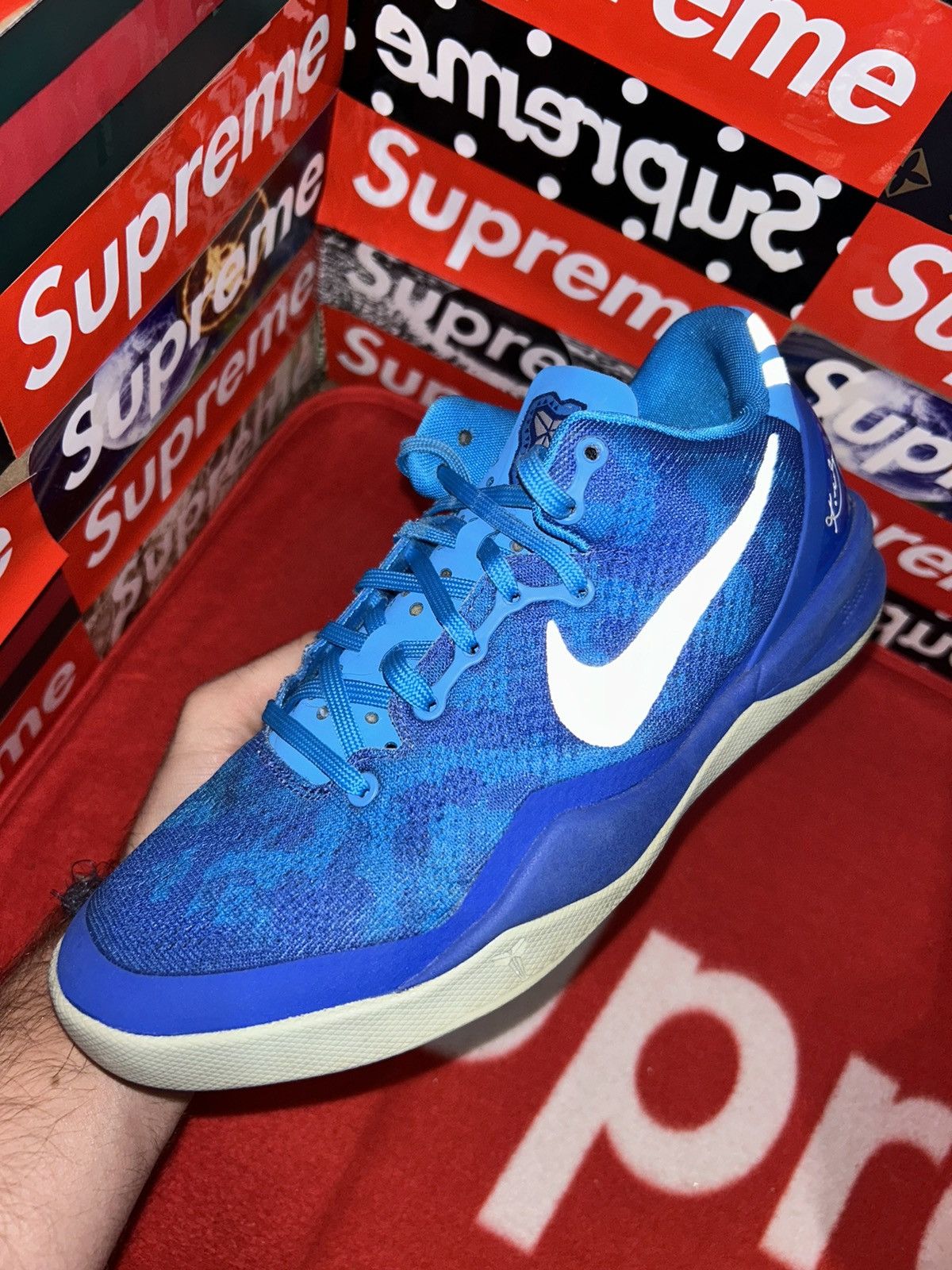 Nike Nike Kobe 8 Blue Coral Snake GS 555586-400 size 5.5y Size US 5.5 / EU 38 - 6 Thumbnail