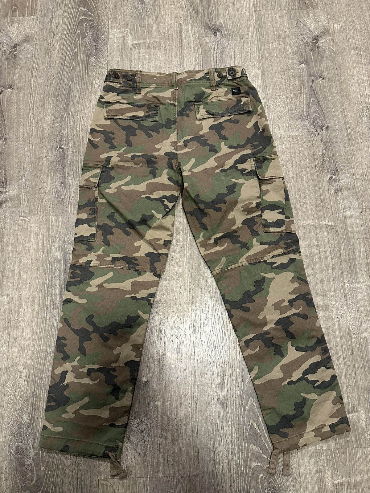 American Eagle Outfitters American Eagle Camo Cargos Size US 30 / EU 46 - 3 Thumbnail