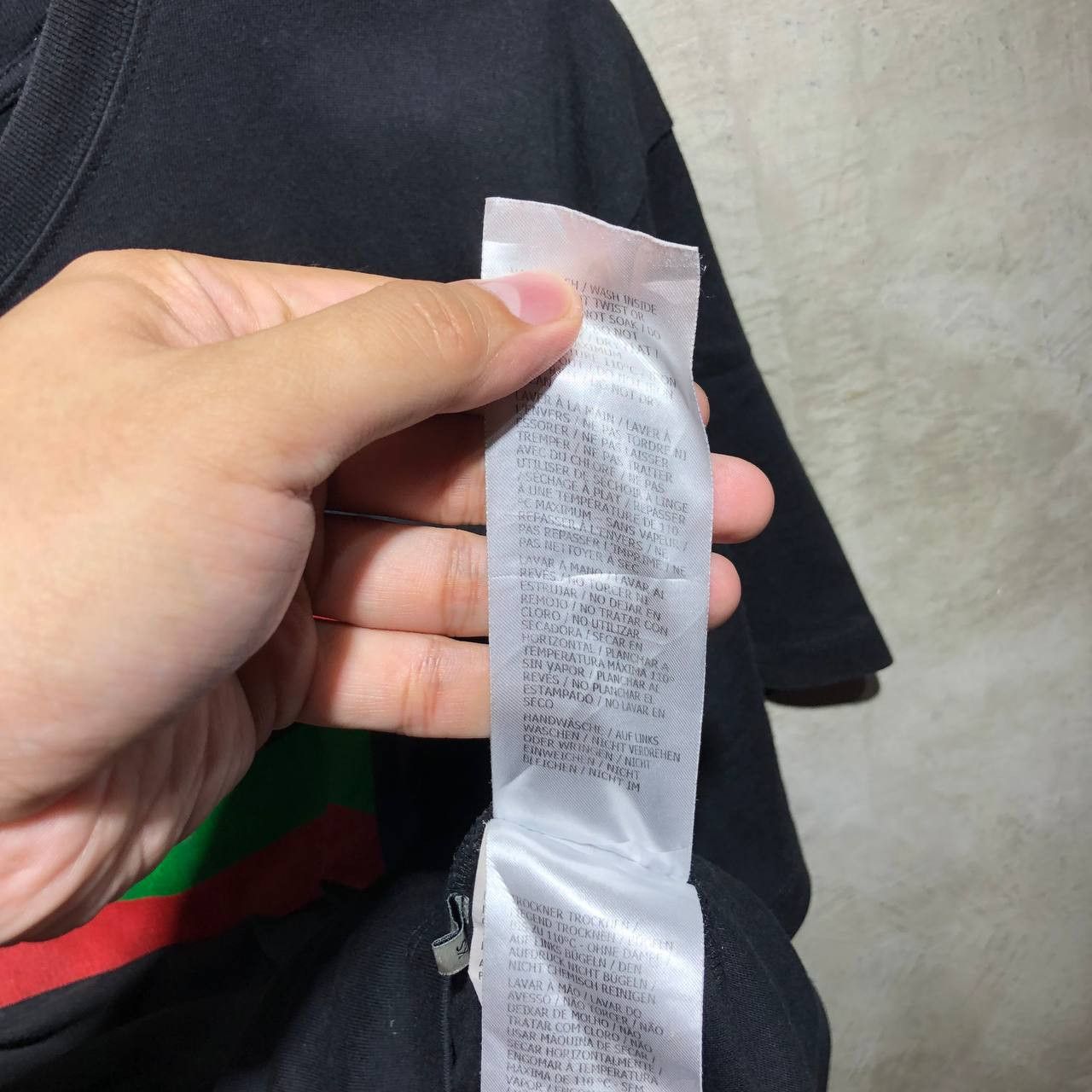 Gucci Gucci Logo Original Tee Size US L / EU 52-54 / 3 - 16 Thumbnail