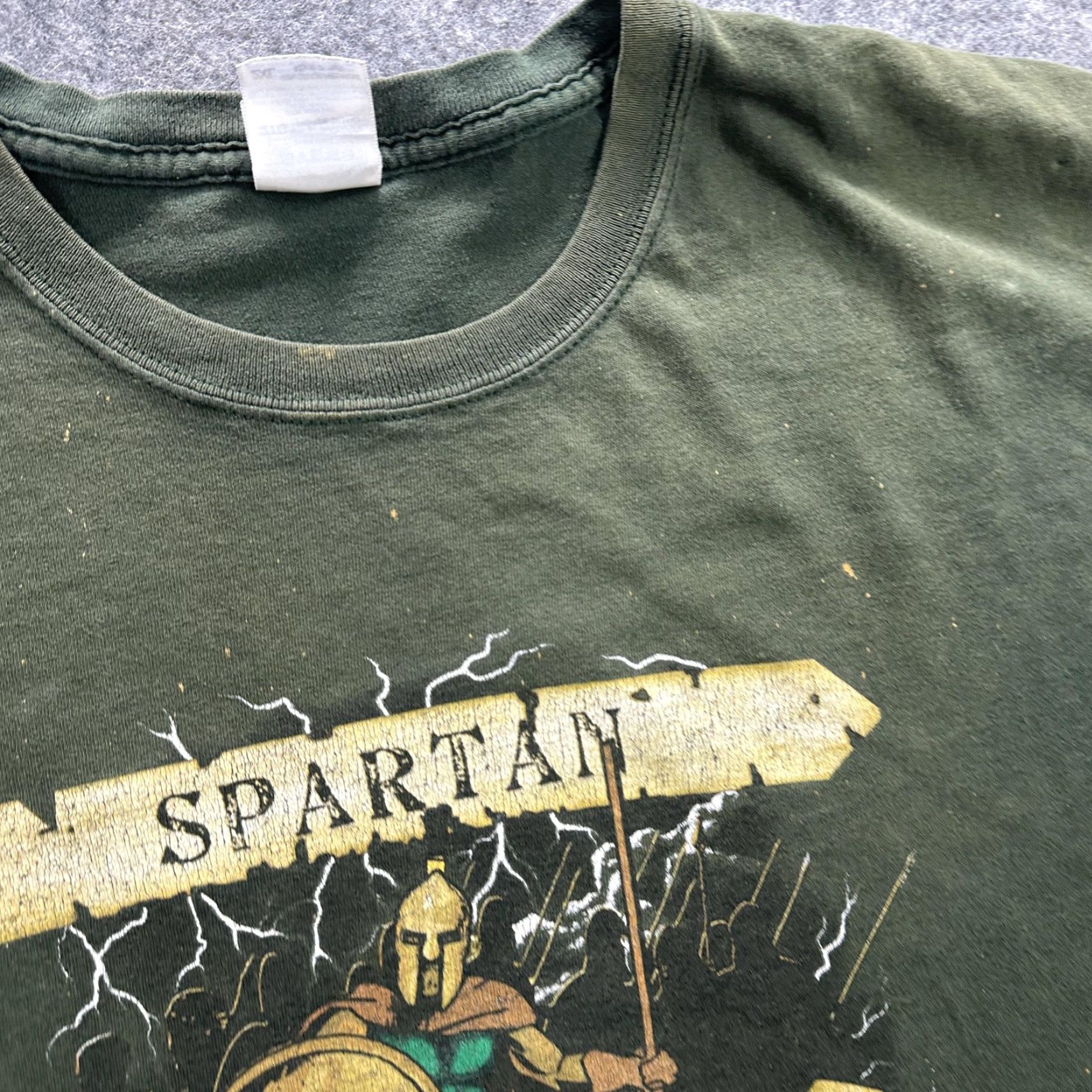 Gildan Spartan Cavalry Shirt Mens 2XL Gildan Green Graphic Military Soldier Distressed Tee Size US XXL / EU 58 / 5 - 6 Thumbnail