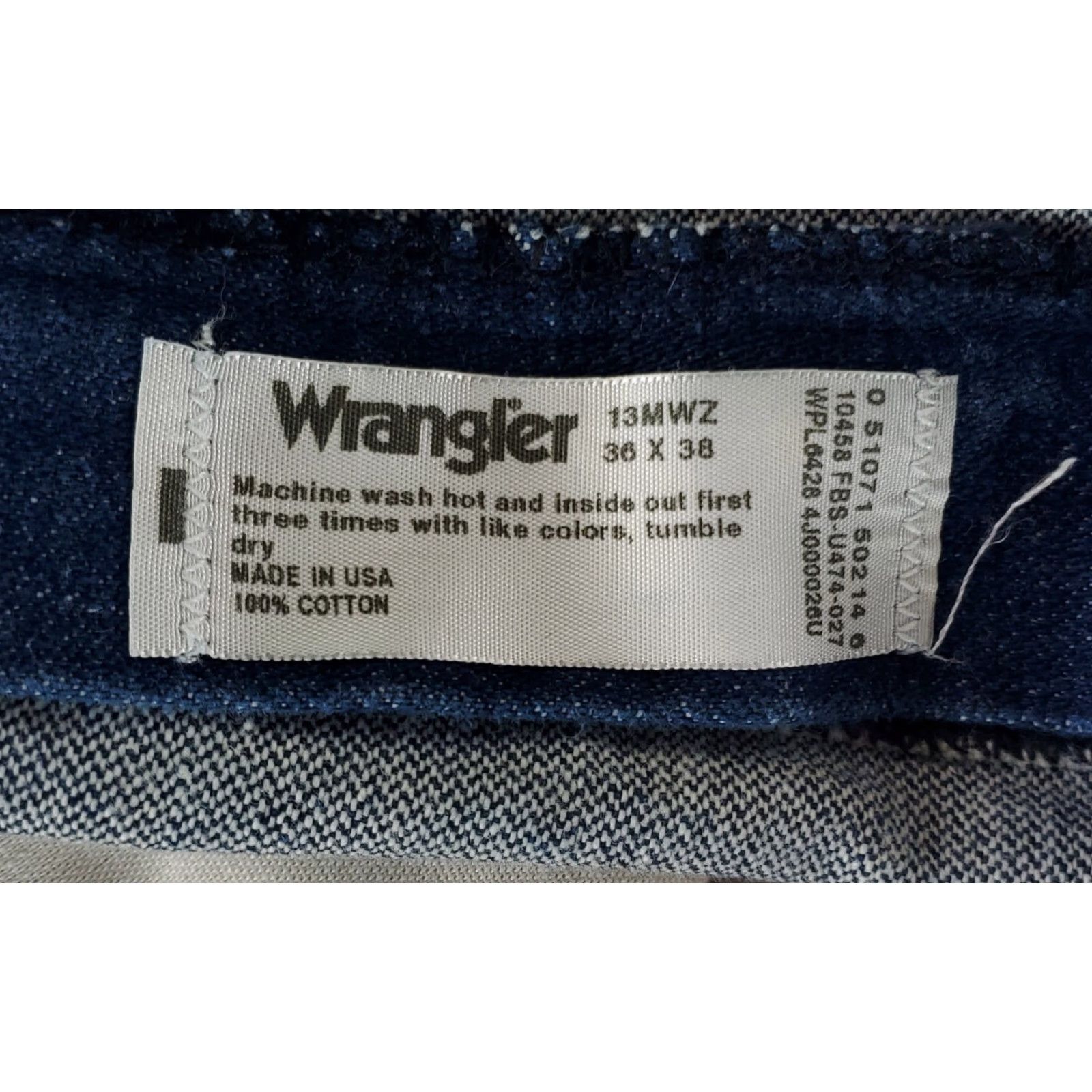 Wrangler VINTAGE Wrangler 13MWZ Jeans Blue Mens 36x38 Inseam 38 Straight Made USA 90s 35x38 Actual Product Size US 35 - 5 Thumbnail