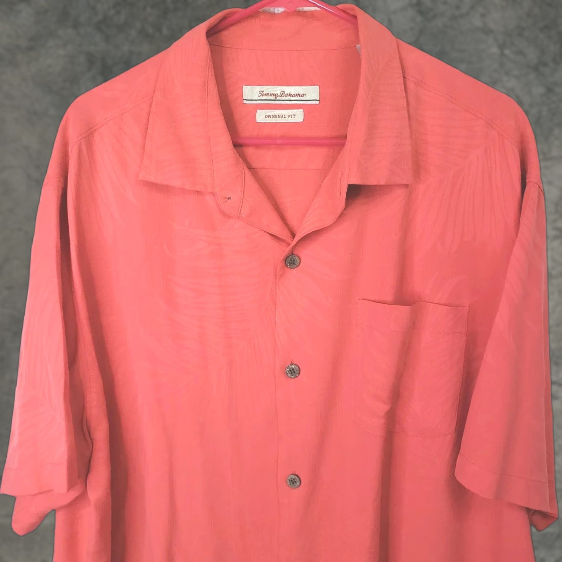 Tommy Bahama Tommy Bahama Men XL Button-Up Shirt Silk 100% Coral Foliage Floral Short Sleeve Beach Hawaiian Button Front Pocket Shirt Mens Regular Fit Size US XL / EU 56 / 4 - 1 Thumbnail