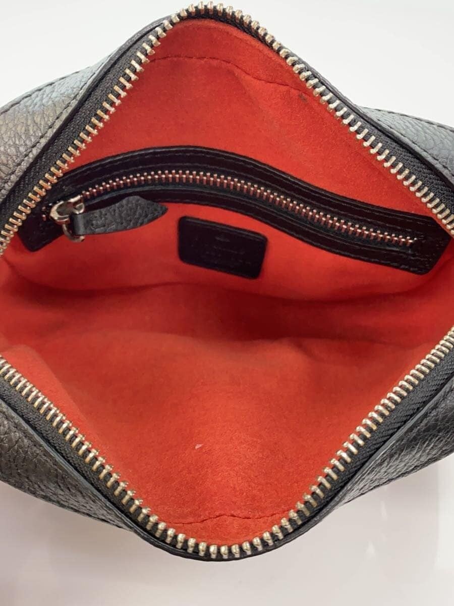 Vivienne Westwood Orb Badge Leather Shoulder Bag Size ONE SIZE - 6 Thumbnail