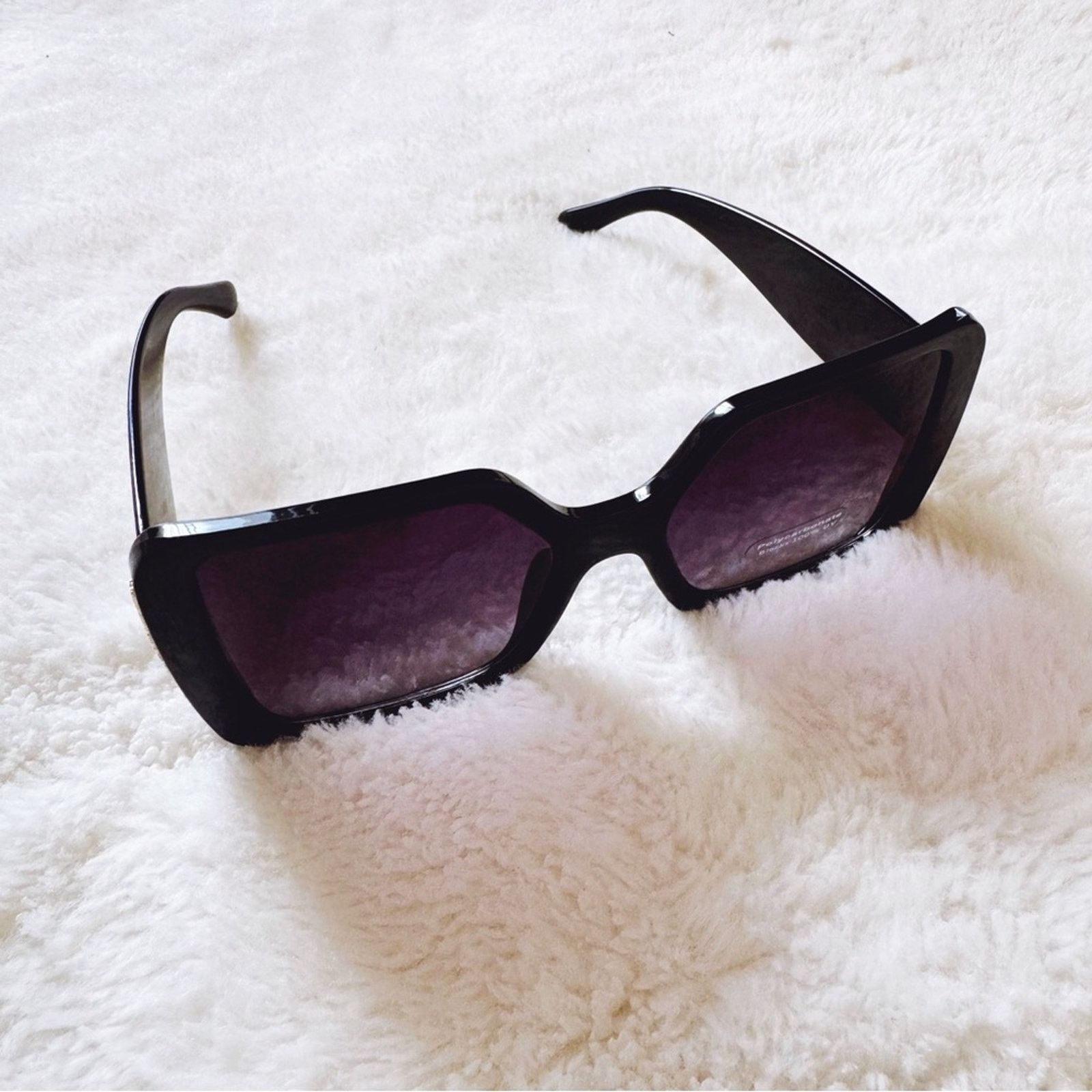 Other Junia Black Oversized Sunglasses Size ONE SIZE - 4 Thumbnail