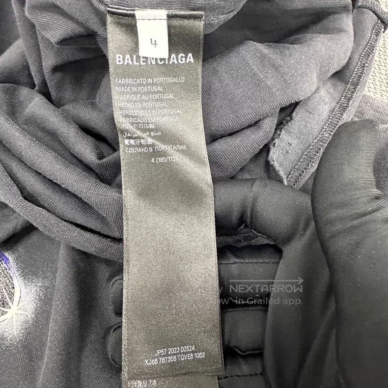 Balenciaga Balenciaga Letter Printed Hole Short Sleeve T-Shirt Size US XL / EU 56 / 4 - 4 Thumbnail