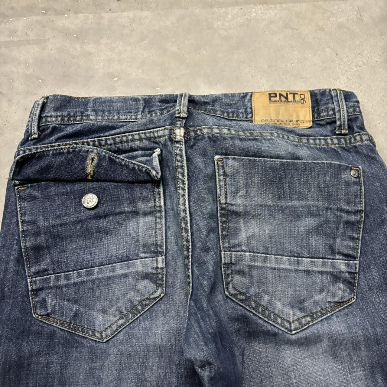 Japanese Brand × Vintage Crazy Vintage Y2K/2000s Grunge Faded Dark Wash Denim Jeans! Size US 30 / EU 46 - 7 Thumbnail