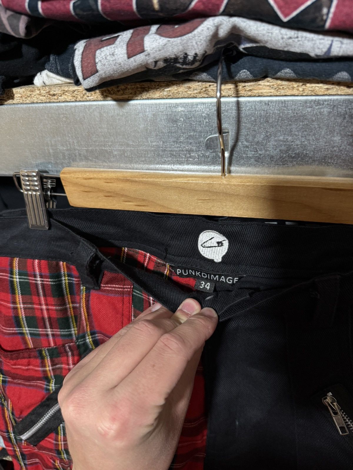 Japanese Brand Rare Japanese Brand Patchwork Punk Rock Emo Shorts Y2K Hype Size US 34 / EU 50 - 8 Thumbnail